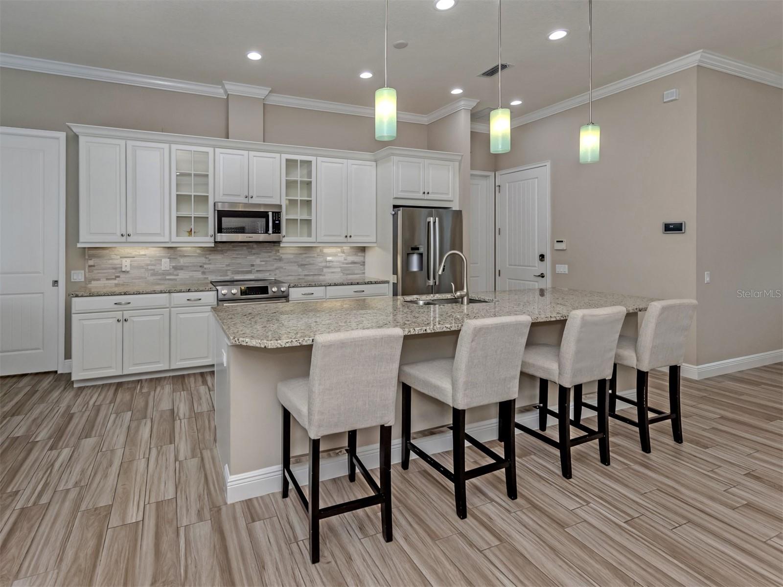 Image 12 of 93 For 18060 Wooden Skiff Court