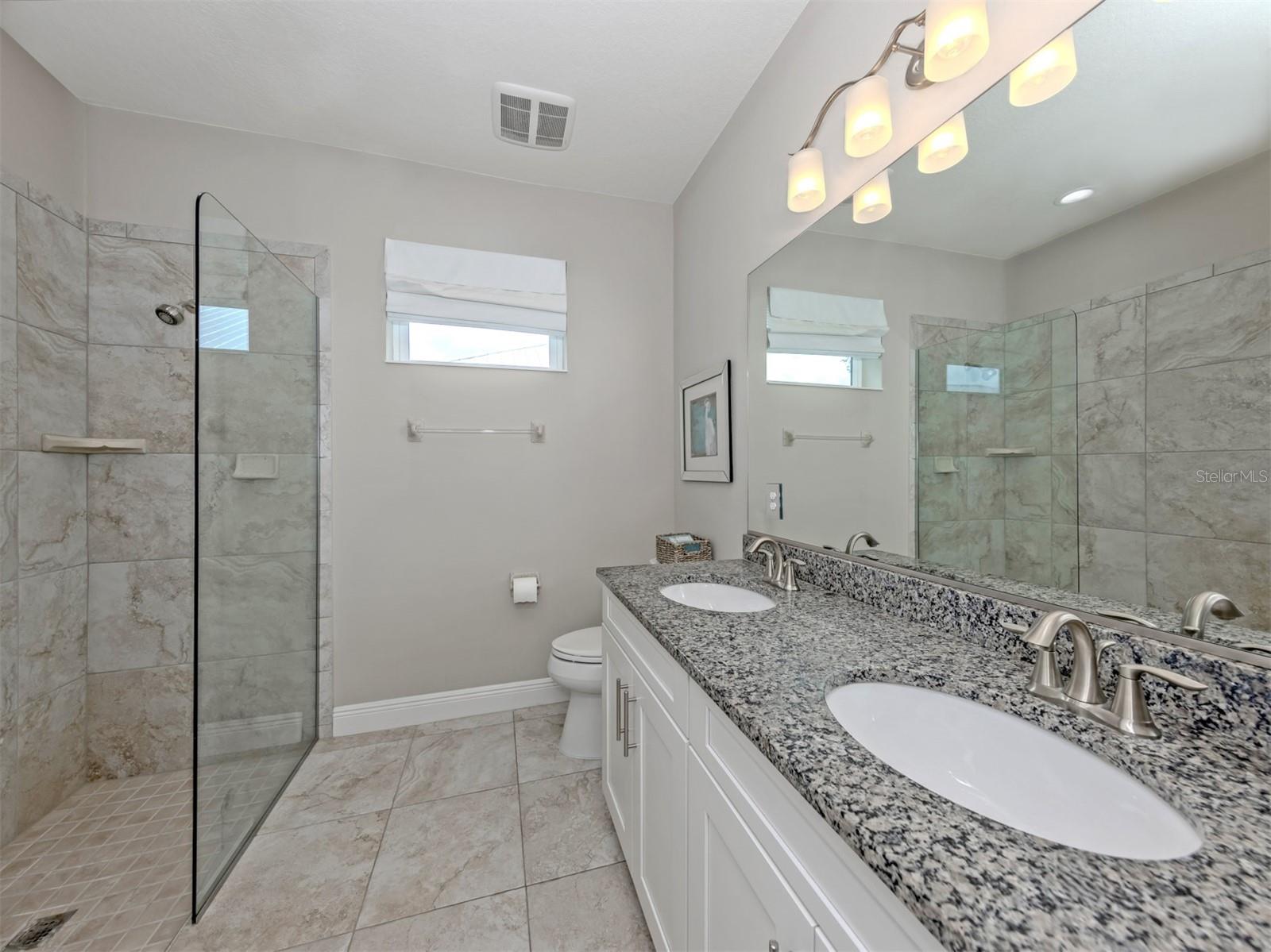 Image 22 of 93 For 18060 Wooden Skiff Court