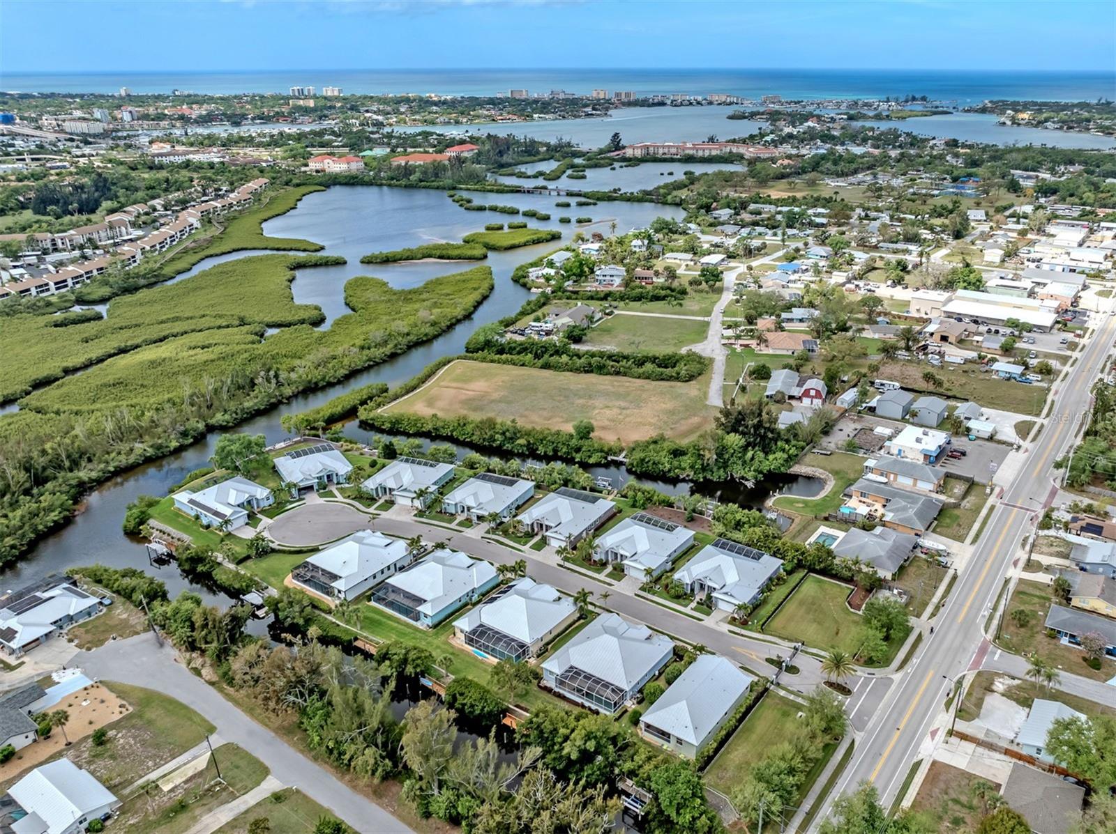 Image 41 of 93 For 18060 Wooden Skiff Court