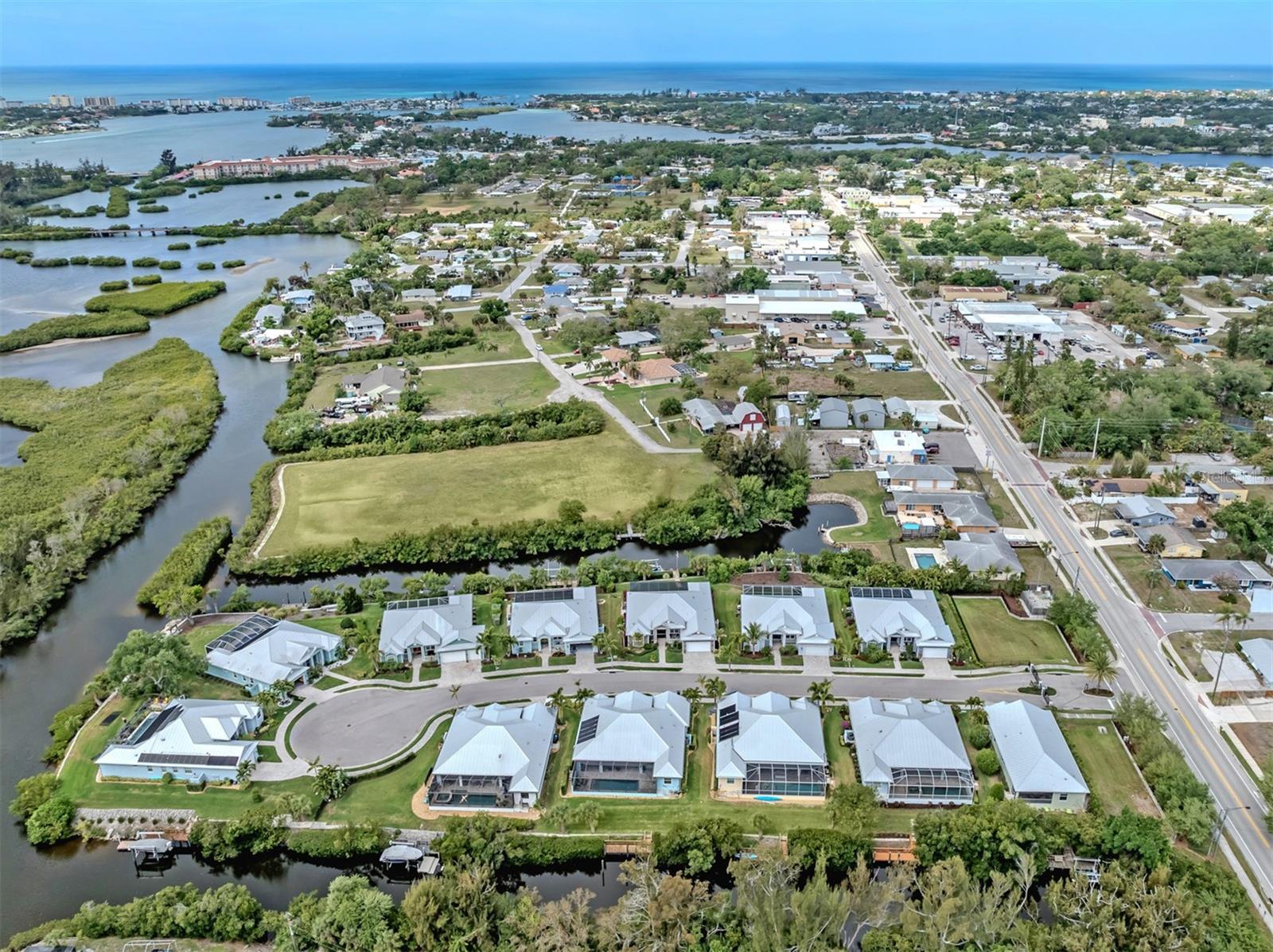 Image 42 of 93 For 18060 Wooden Skiff Court