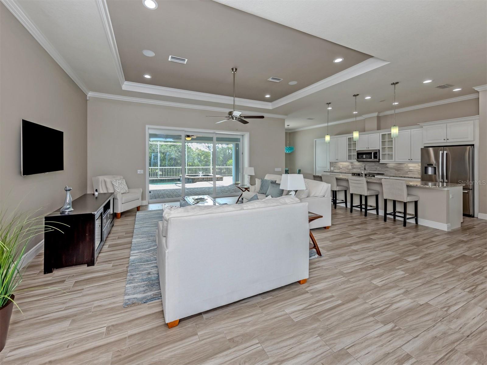 Image 9 of 93 For 18060 Wooden Skiff Court