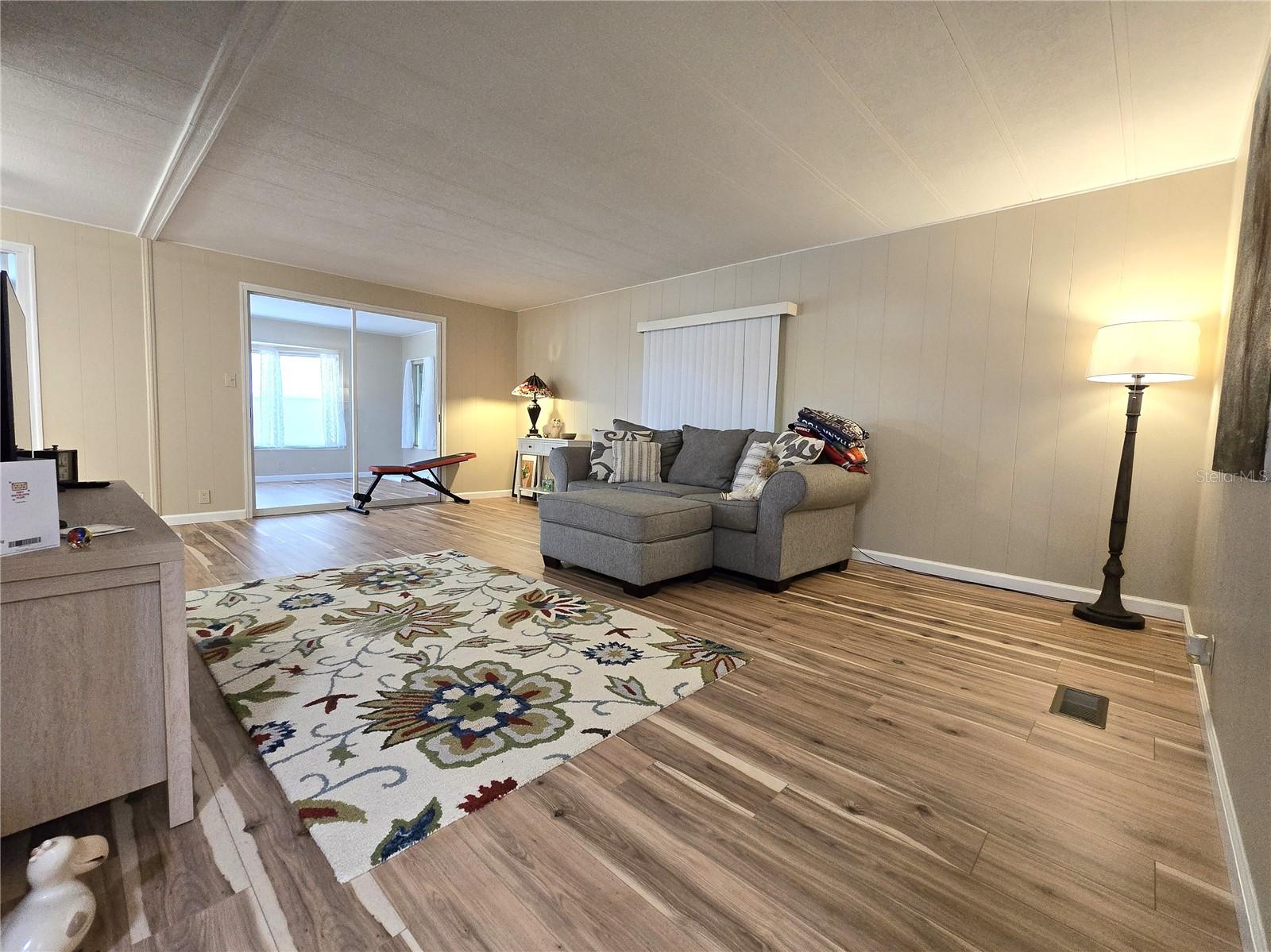 Image 13 of 43 For 6710 36th Avenue E 145