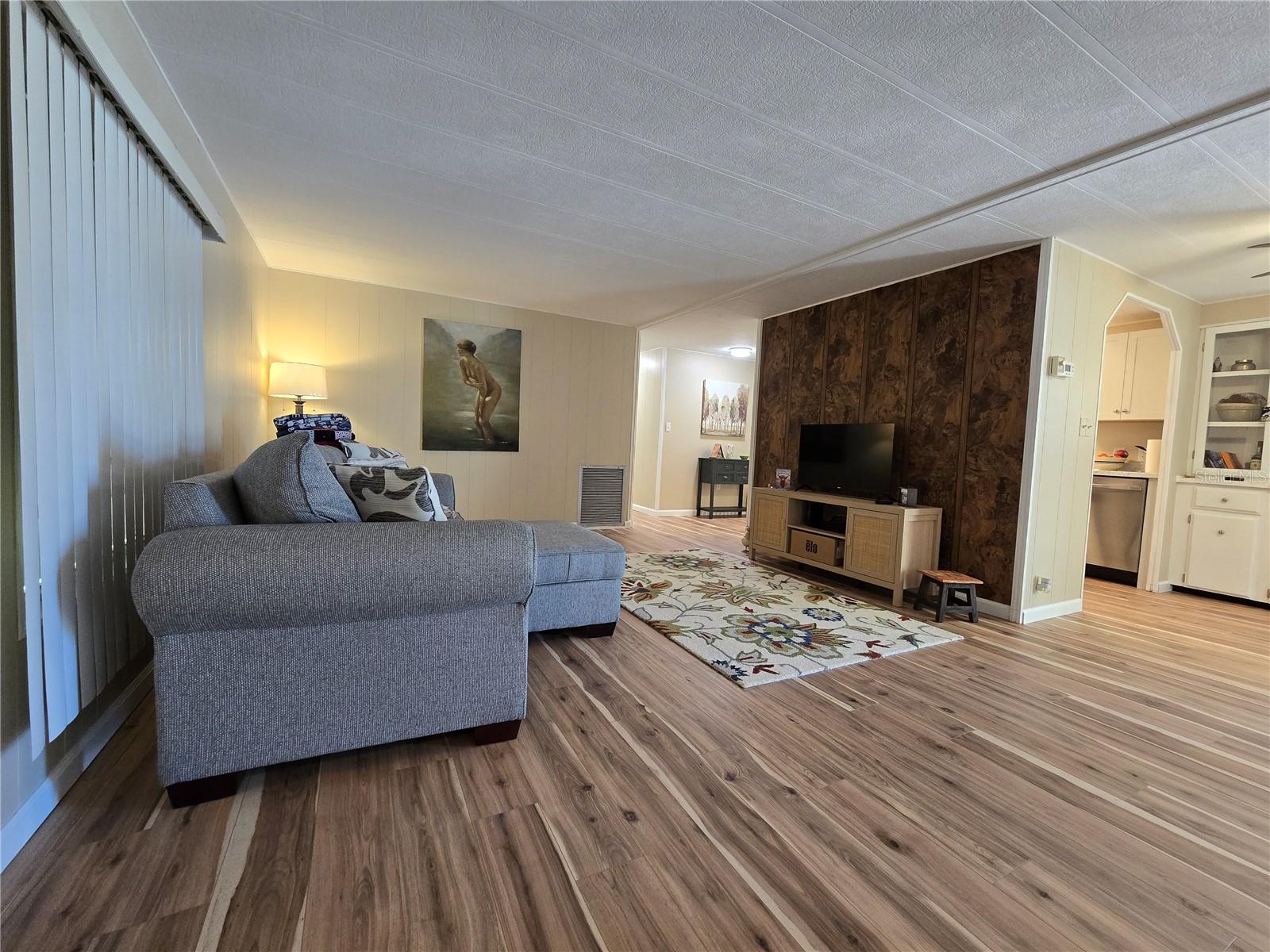 Image 15 of 43 For 6710 36th Avenue E 145