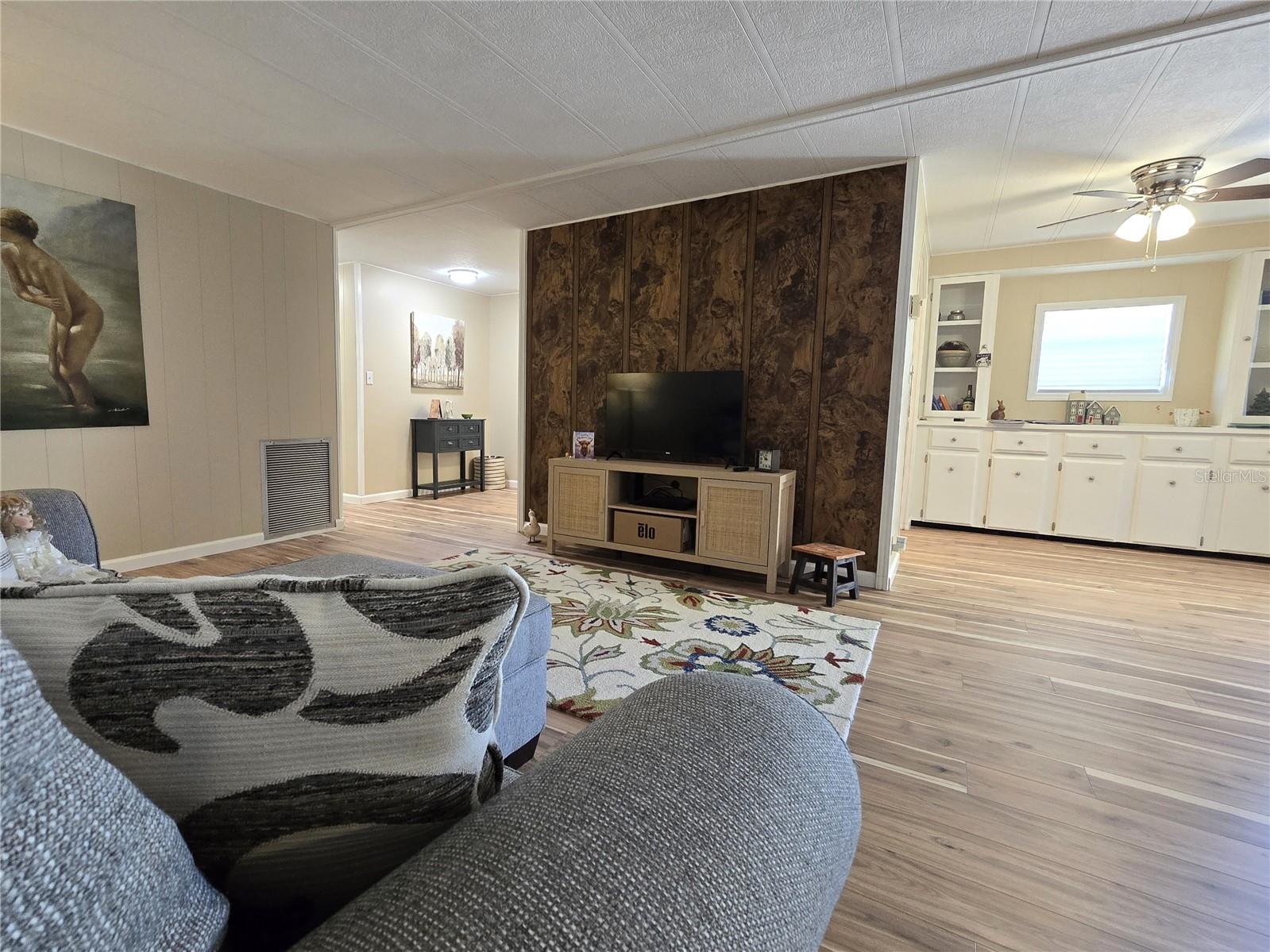 Image 16 of 43 For 6710 36th Avenue E 145