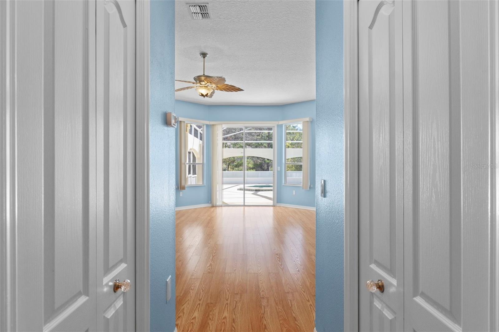 Image 35 of 85 For 10130 Lazy Days Court