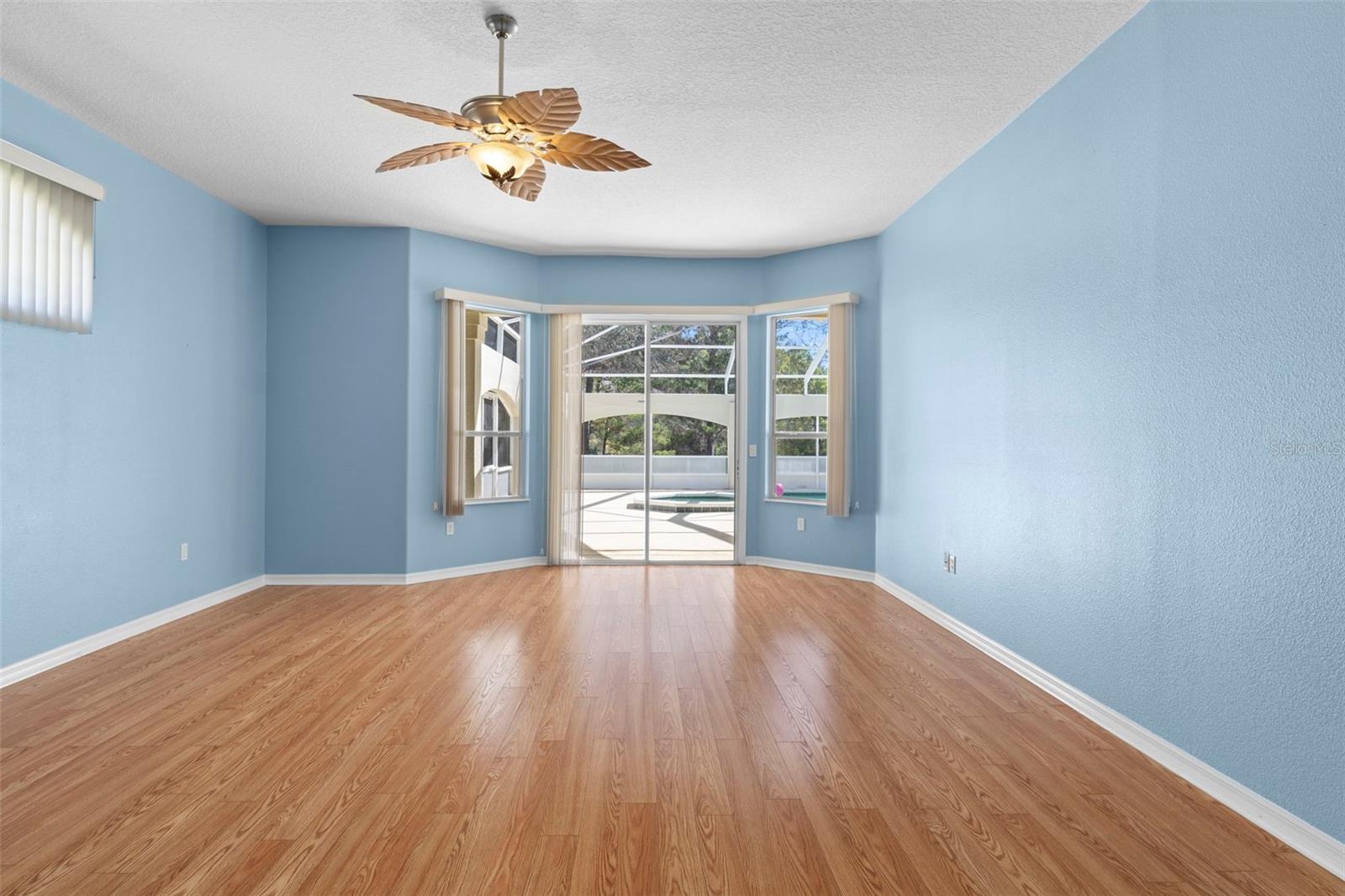 Image 36 of 85 For 10130 Lazy Days Court