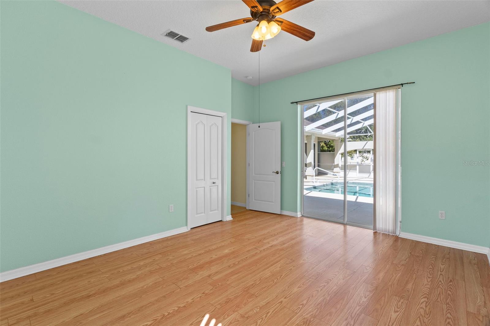 Image 41 of 85 For 10130 Lazy Days Court