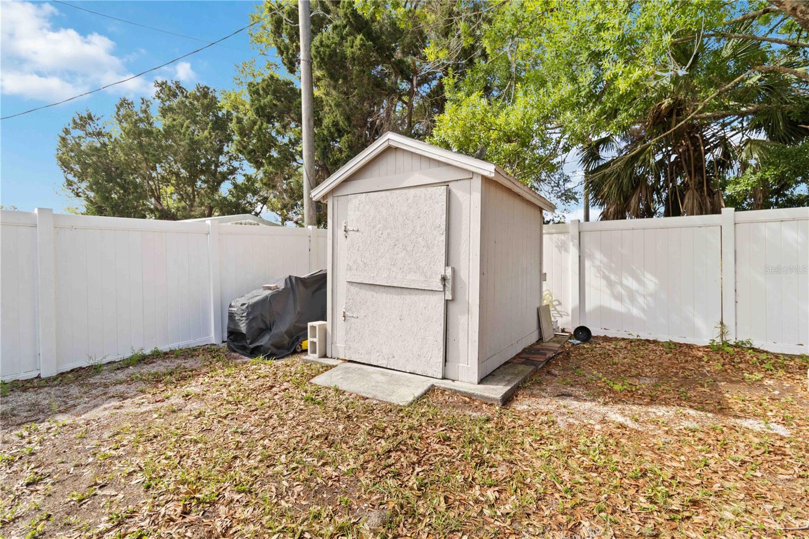 Image 25 of 28 For 395 Gulf Breeze Boulevard