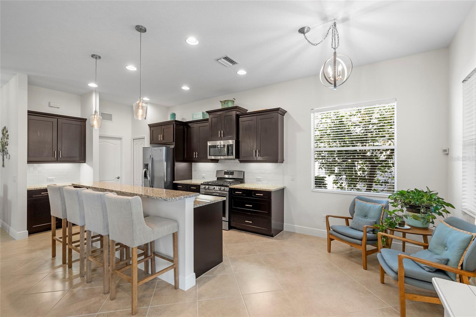 Image 10 of 37 For 4623 Claremont Park Drive