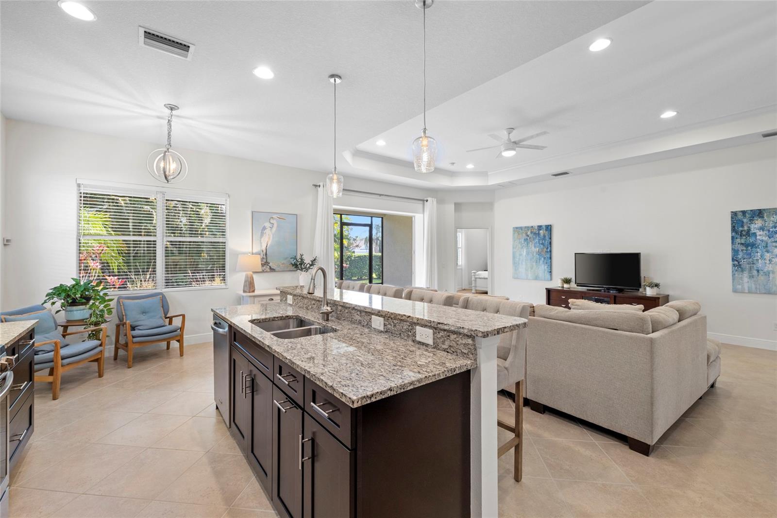 Image 14 of 37 For 4623 Claremont Park Drive