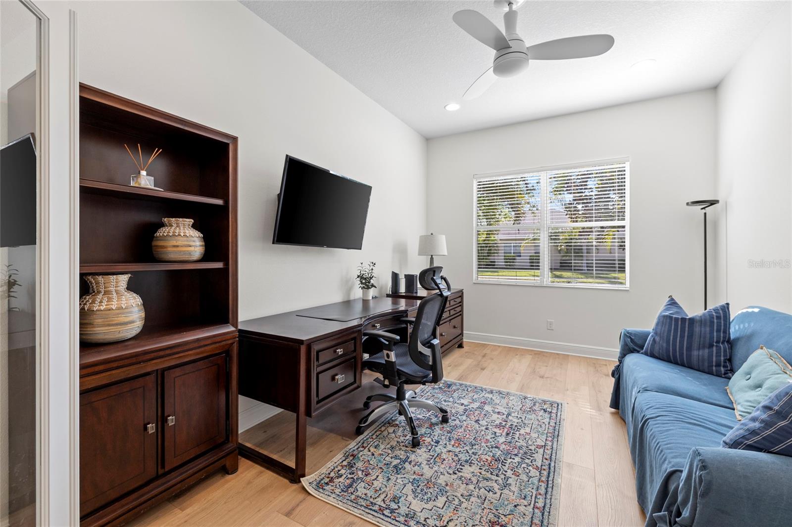 Image 28 of 37 For 4623 Claremont Park Drive