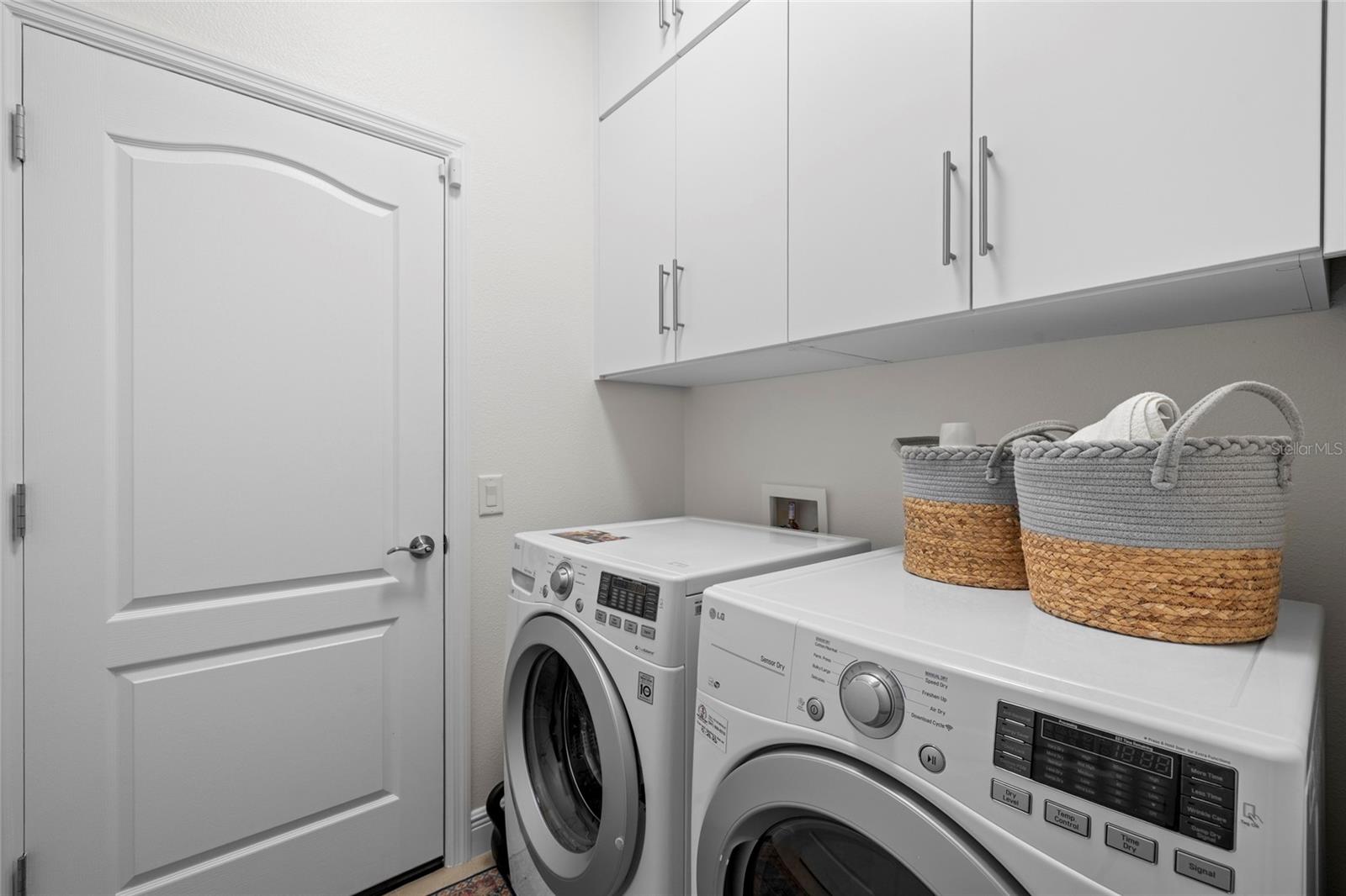 Image 32 of 37 For 4623 Claremont Park Drive