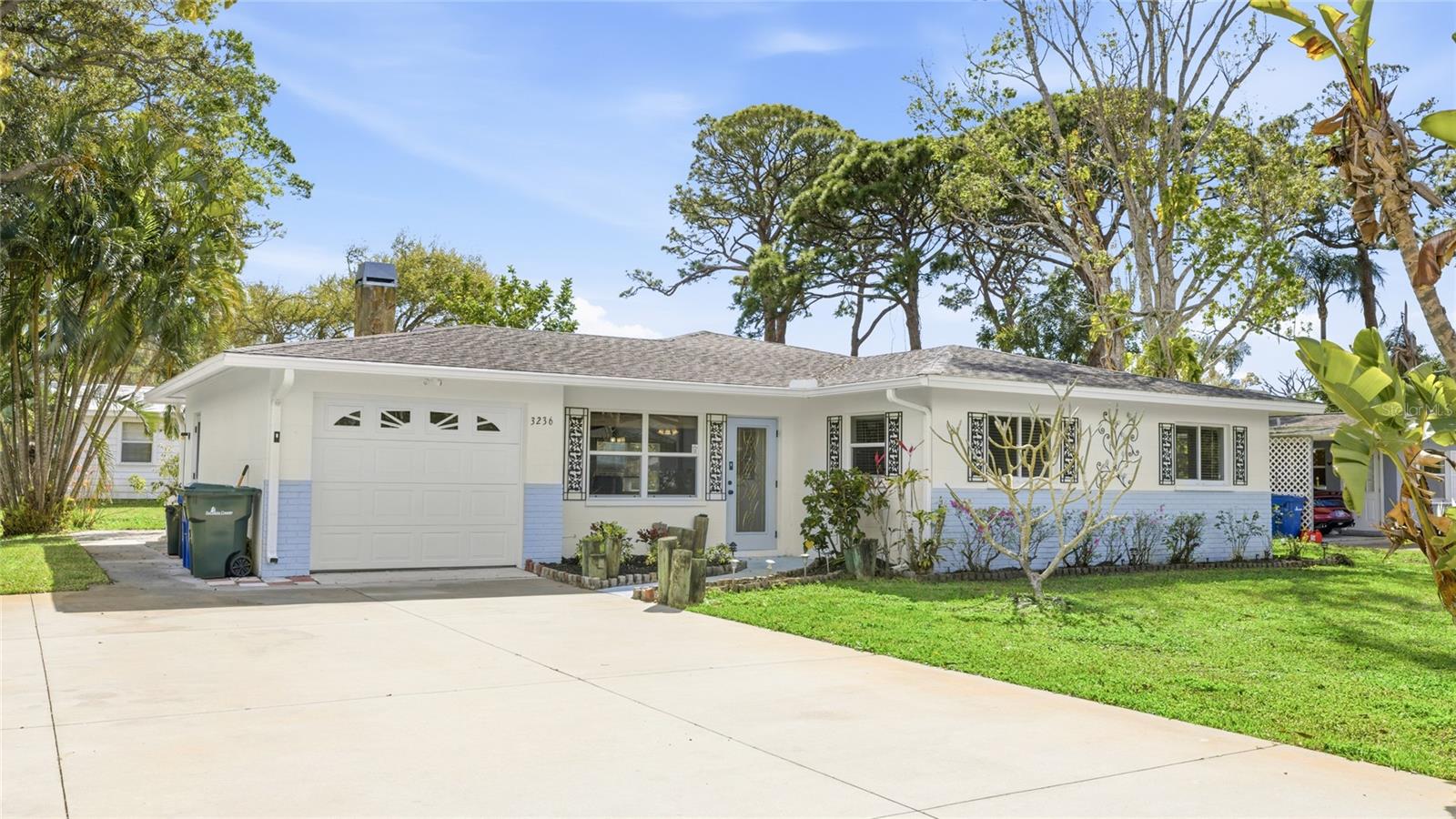 Image 3 of 33 For 3236 Ashton Road