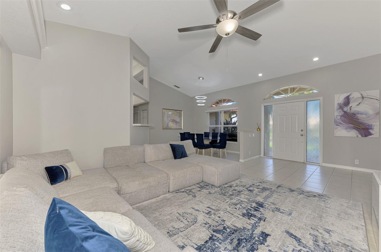 Image 18 of 56 For 6632 Deering Circle