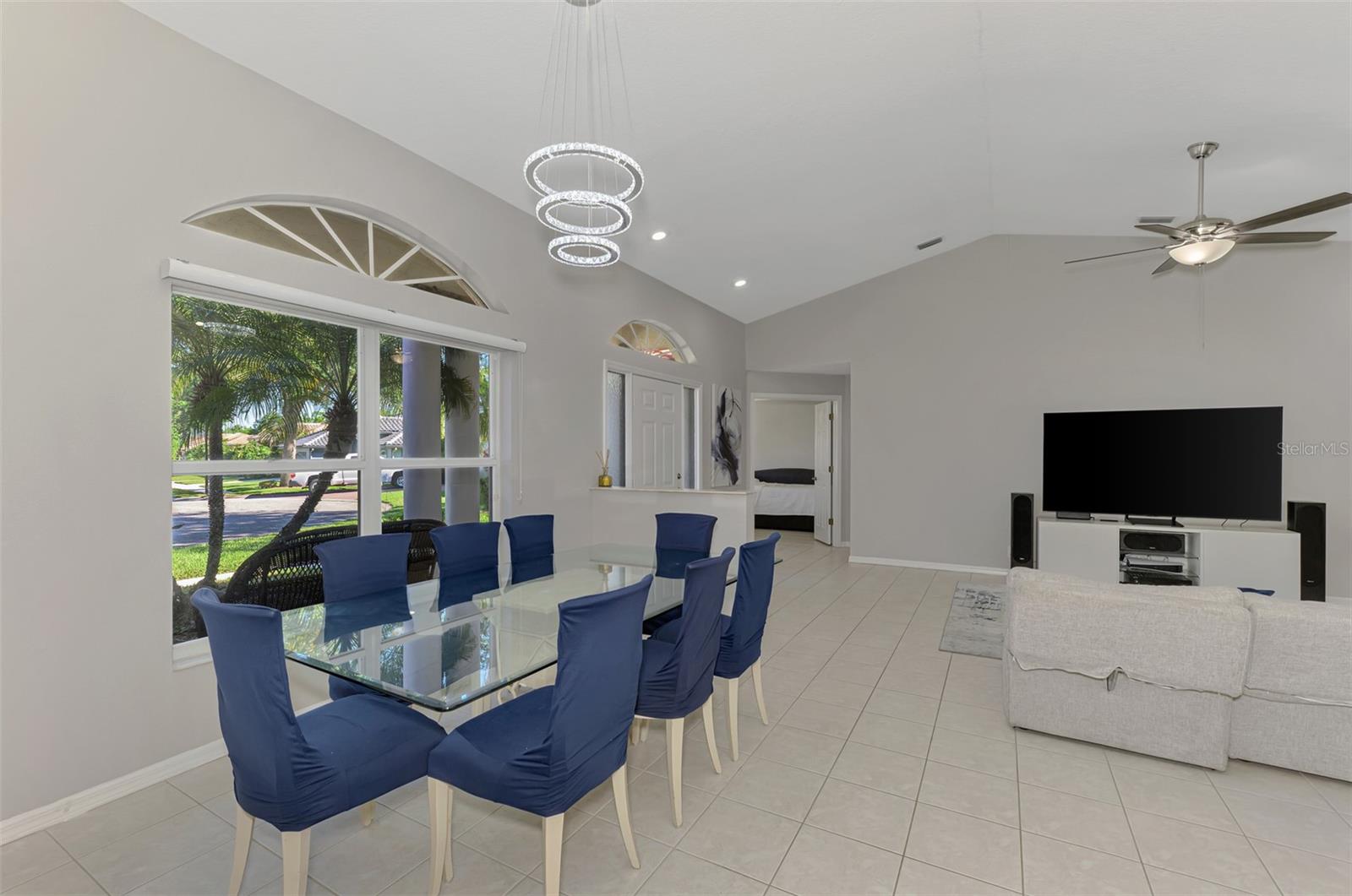 Image 20 of 56 For 6632 Deering Circle