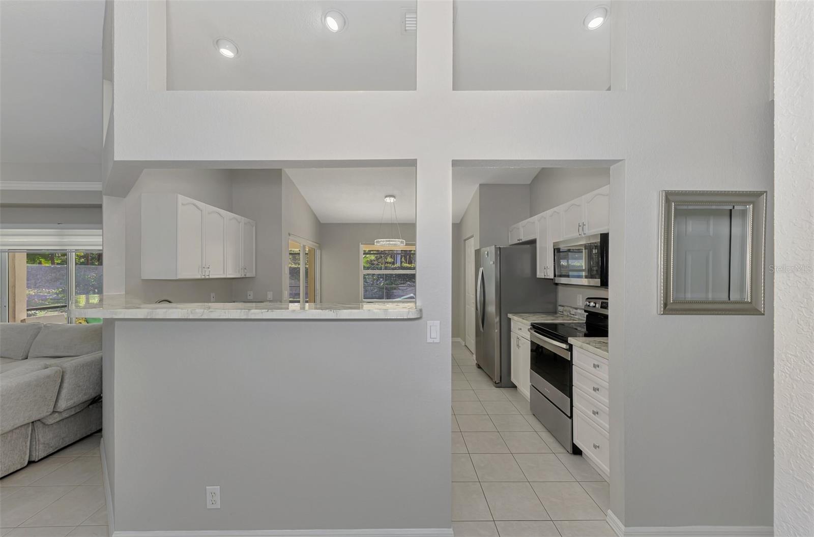 Image 21 of 56 For 6632 Deering Circle