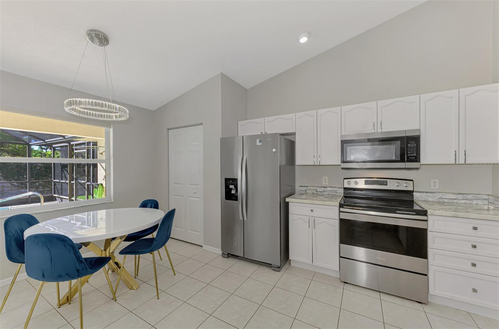 Image 23 of 56 For 6632 Deering Circle