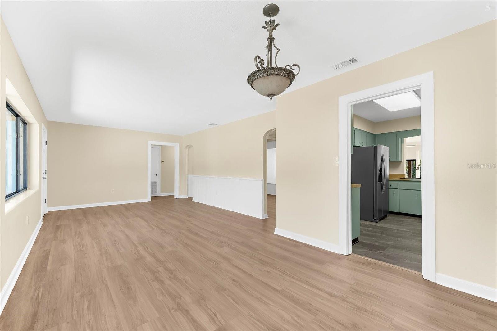 Image 7 of 48 For 7807 Senrab Drive