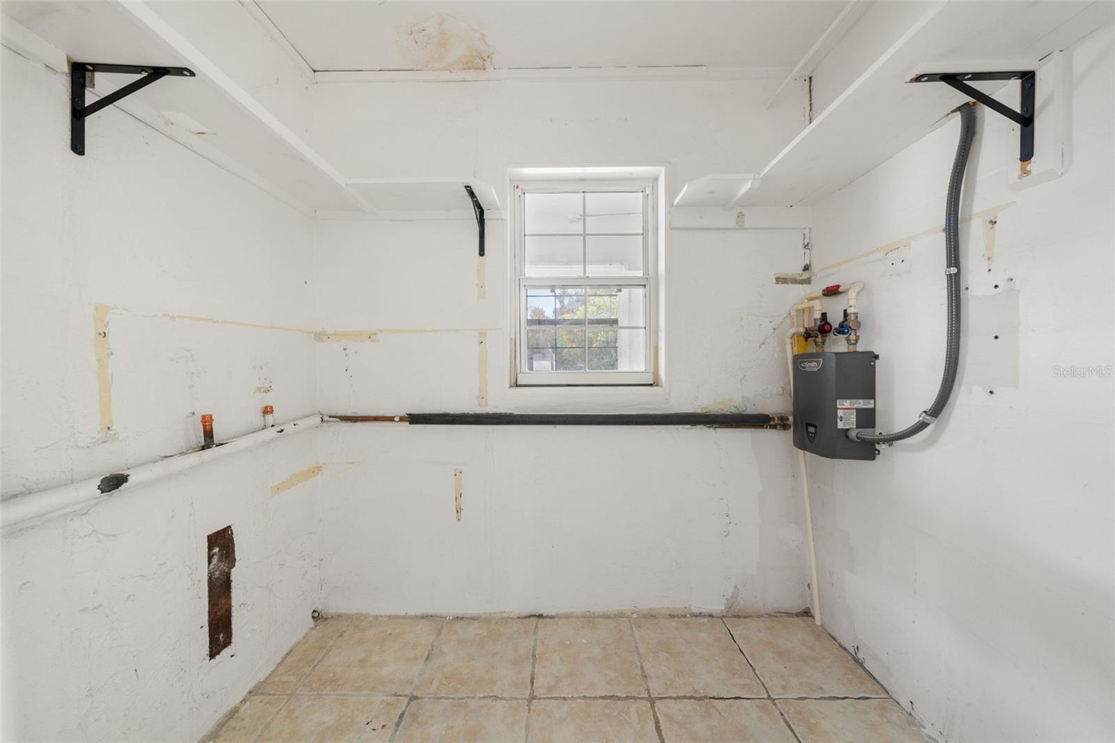 Image 51 of 63 For 5929 Murdock Avenue