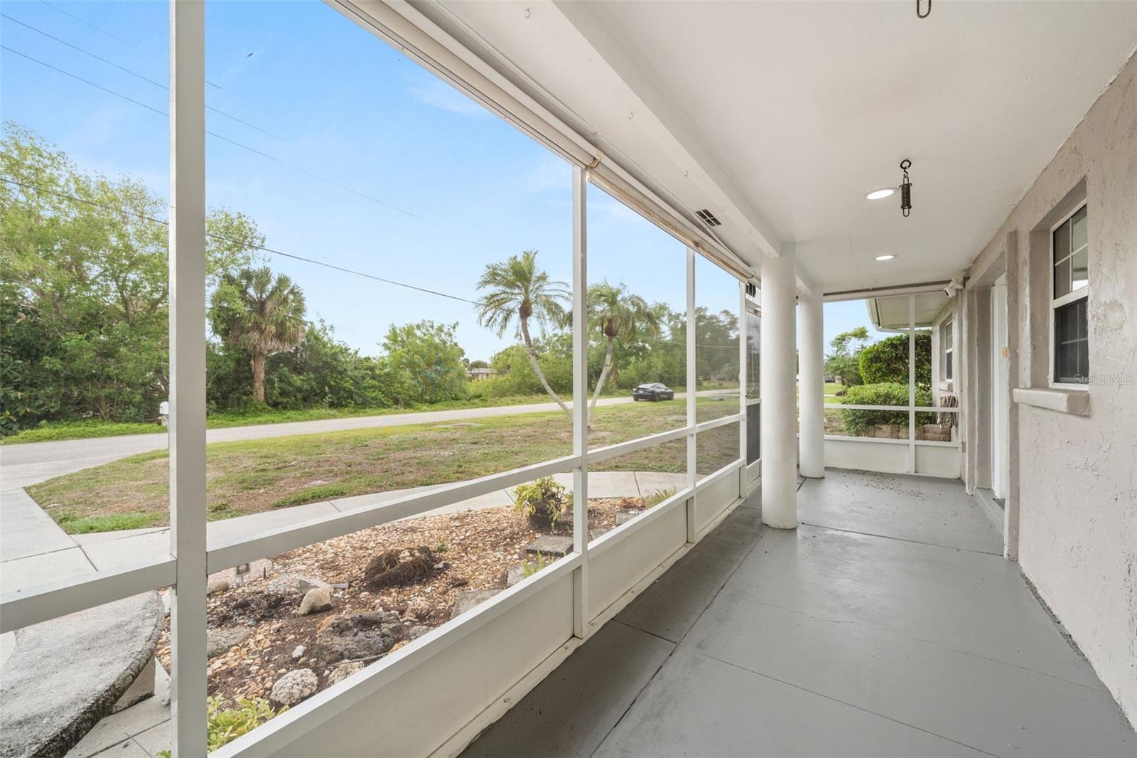 Image 7 of 63 For 5929 Murdock Avenue