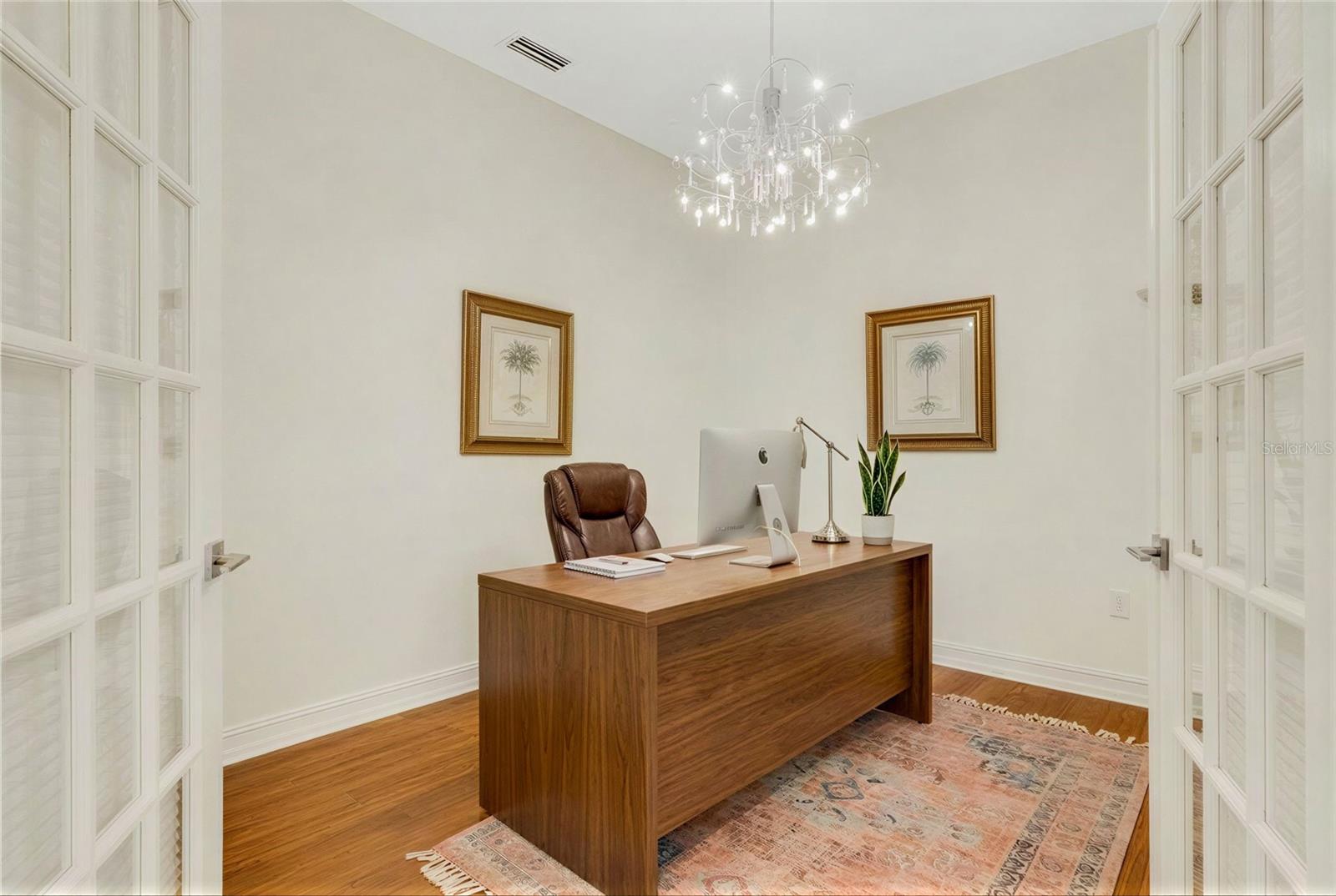 Image 34 of 41 For 4801 Edgemont Court