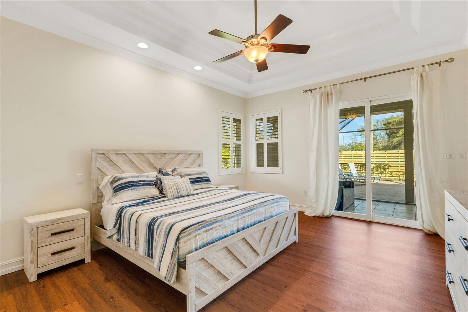 Image 35 of 41 For 4801 Edgemont Court