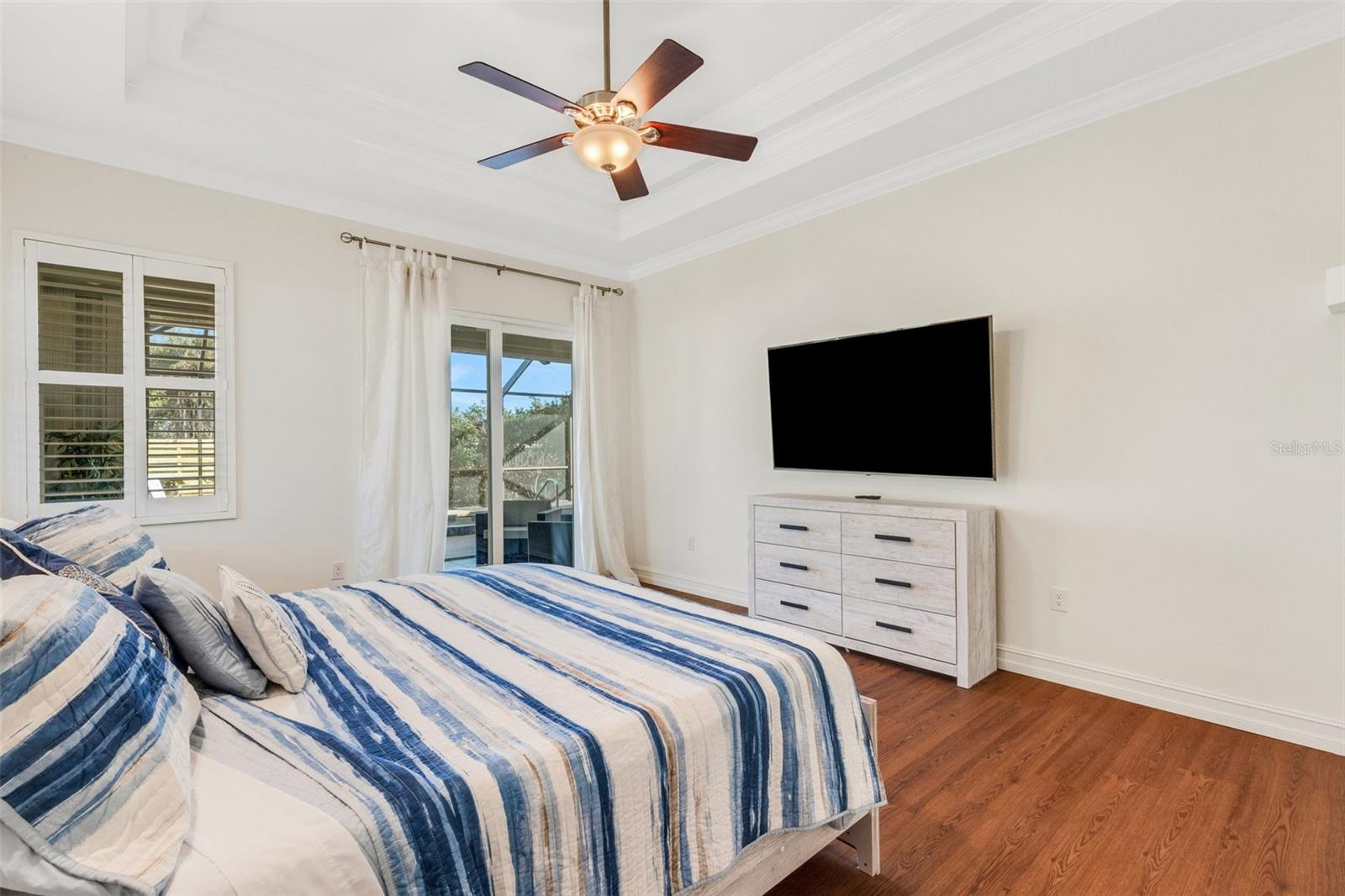 Image 36 of 41 For 4801 Edgemont Court