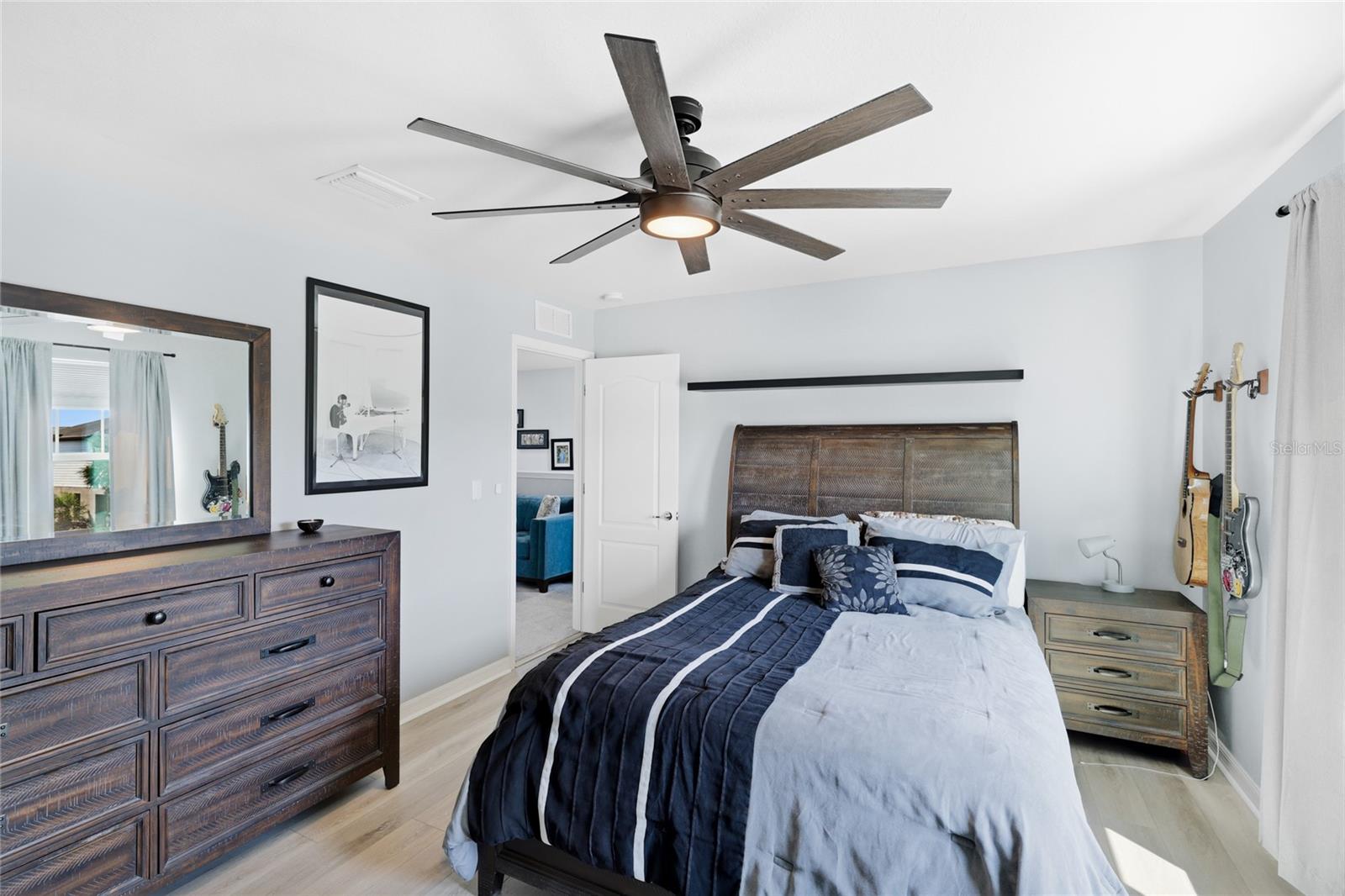 Image 28 of 58 For 5402 Levana Street