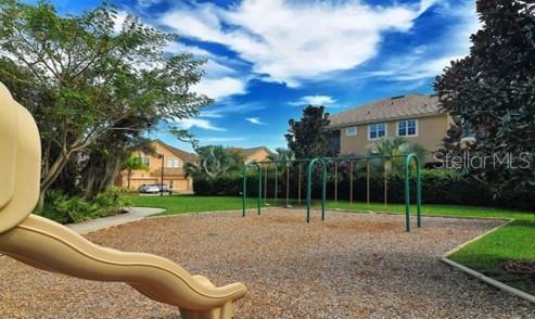 Image 38 of 40 For 8128 Villa Grande Court