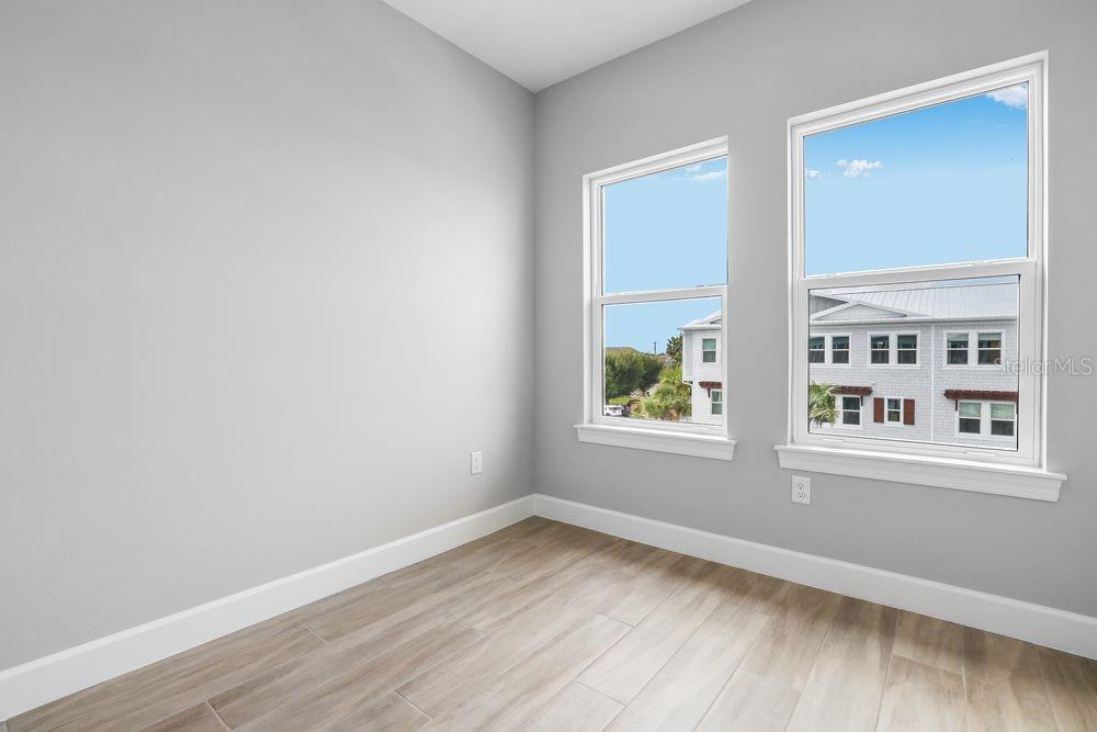 Image 11 of 26 For 1617 Sea Haven Drive 503