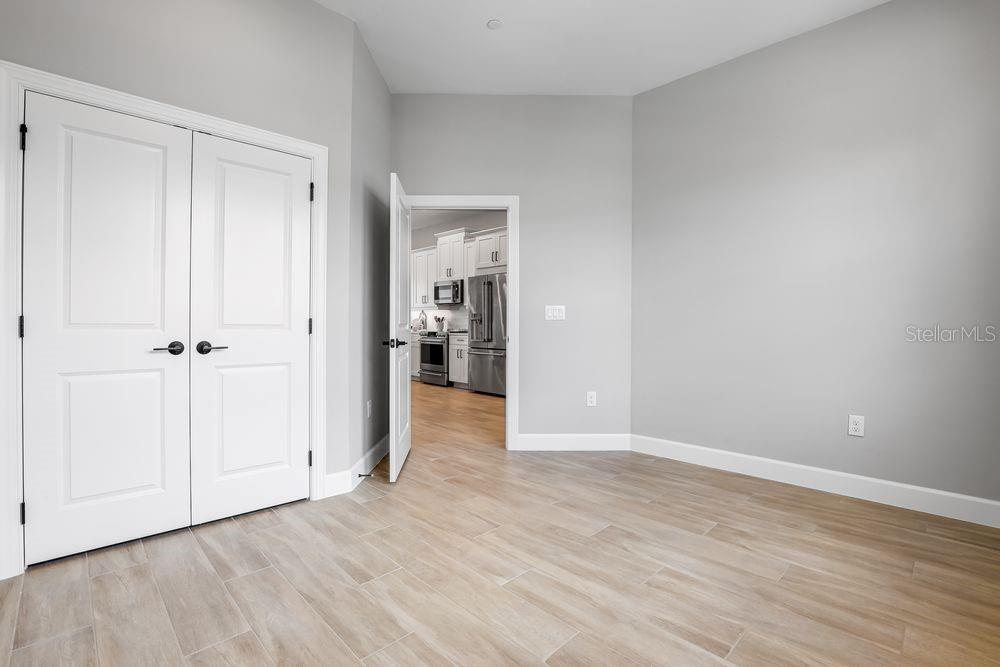 Image 13 of 26 For 1617 Sea Haven Drive 503