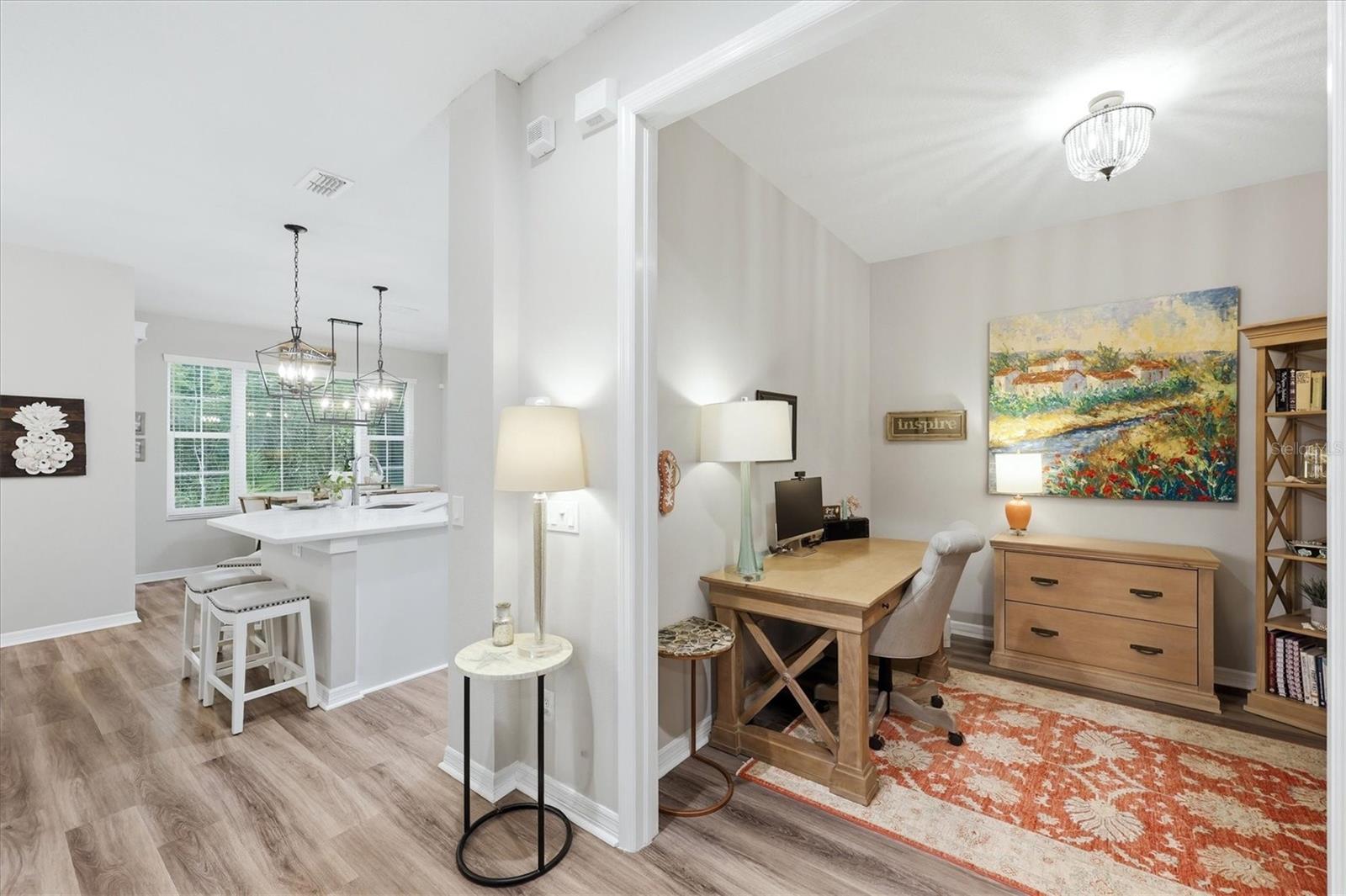 Image 19 of 47 For 5427 Napa Drive