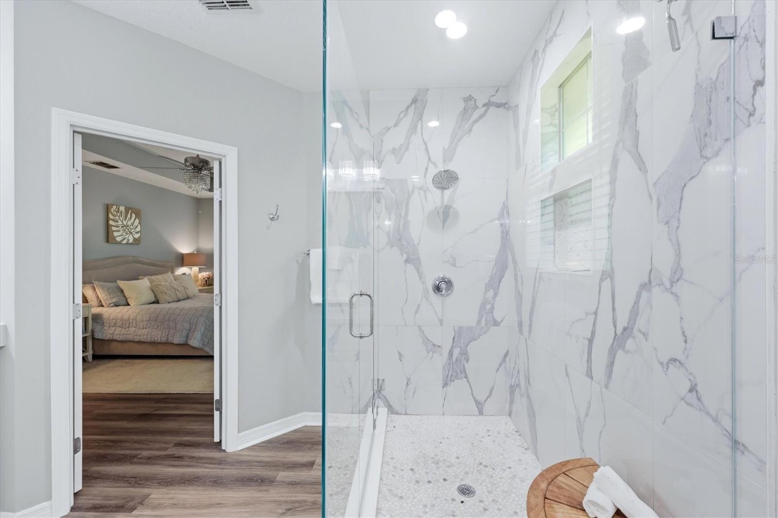 Image 26 of 47 For 5427 Napa Drive