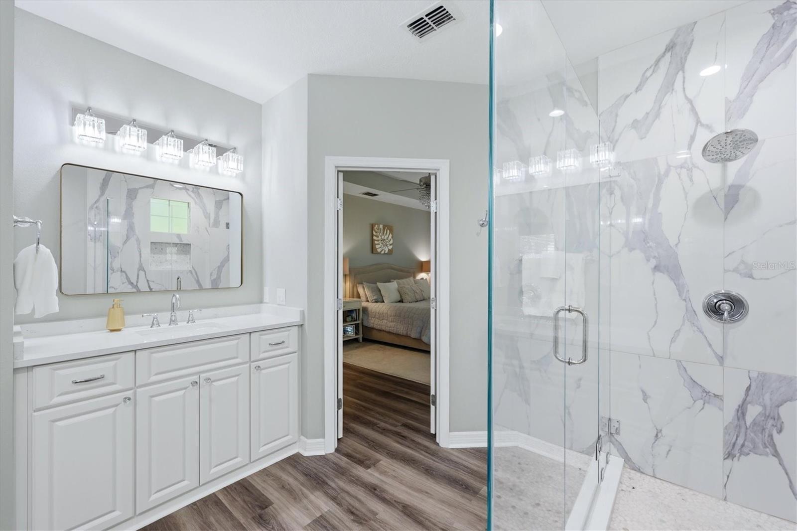 Image 27 of 47 For 5427 Napa Drive