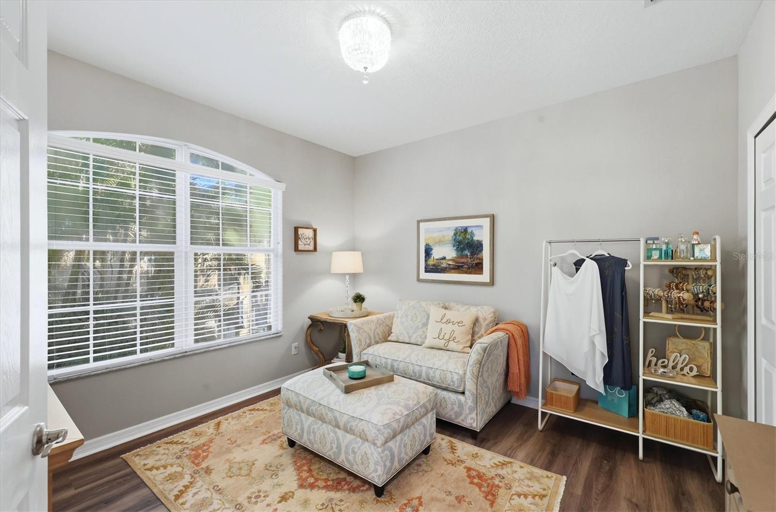 Image 30 of 47 For 5427 Napa Drive