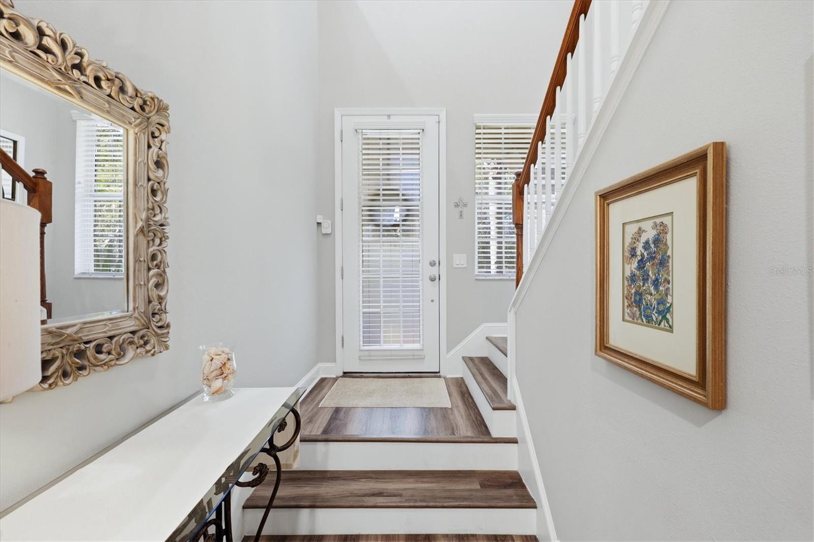 Image 7 of 47 For 5427 Napa Drive