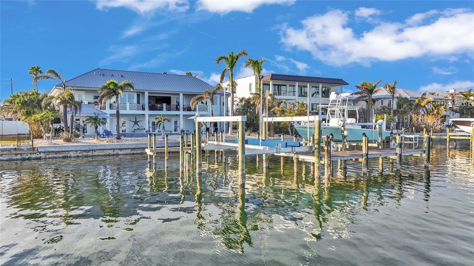 Image 10 of 100 For 635 Key Royale Drive