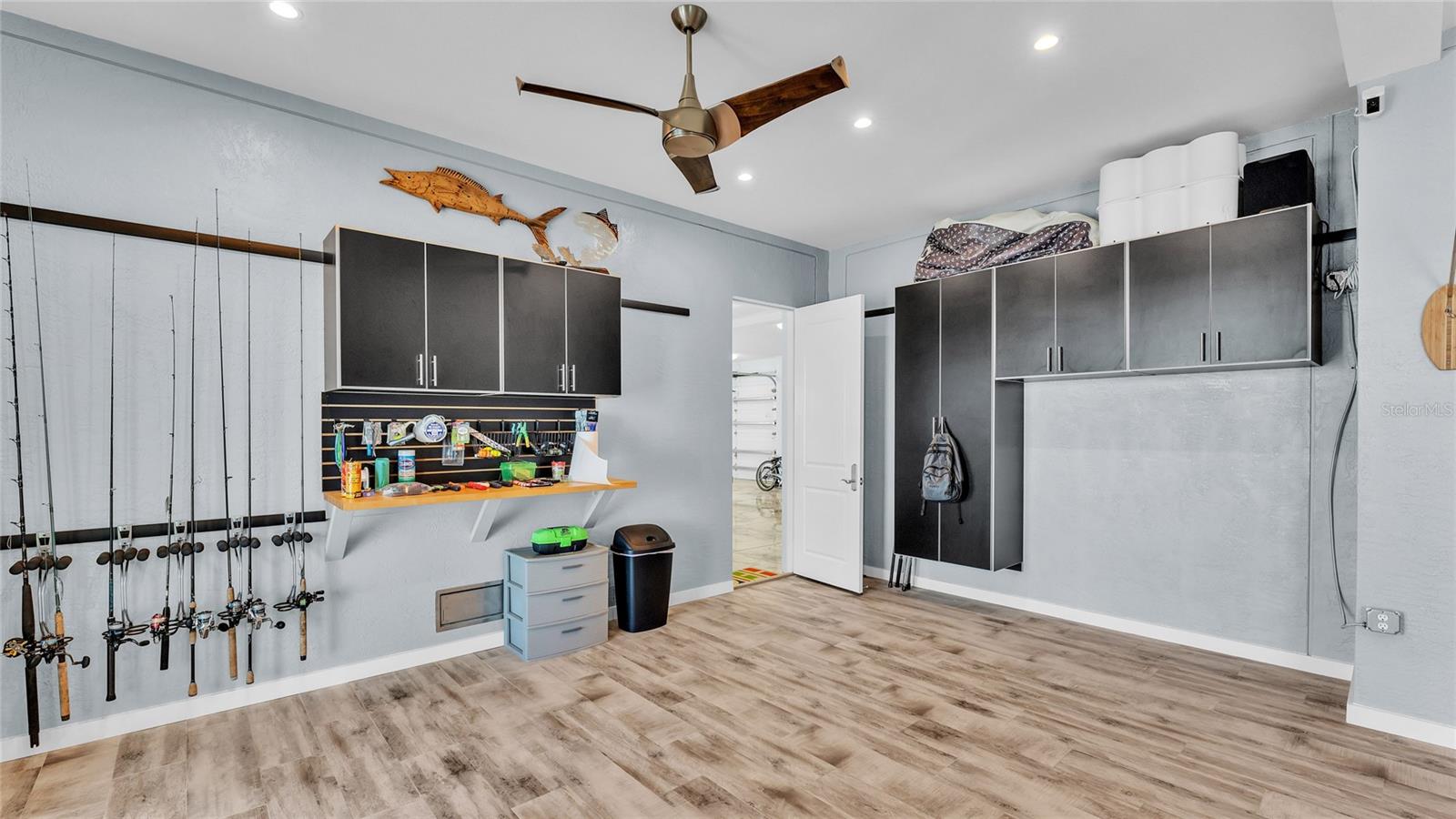 Image 41 of 100 For 635 Key Royale Drive