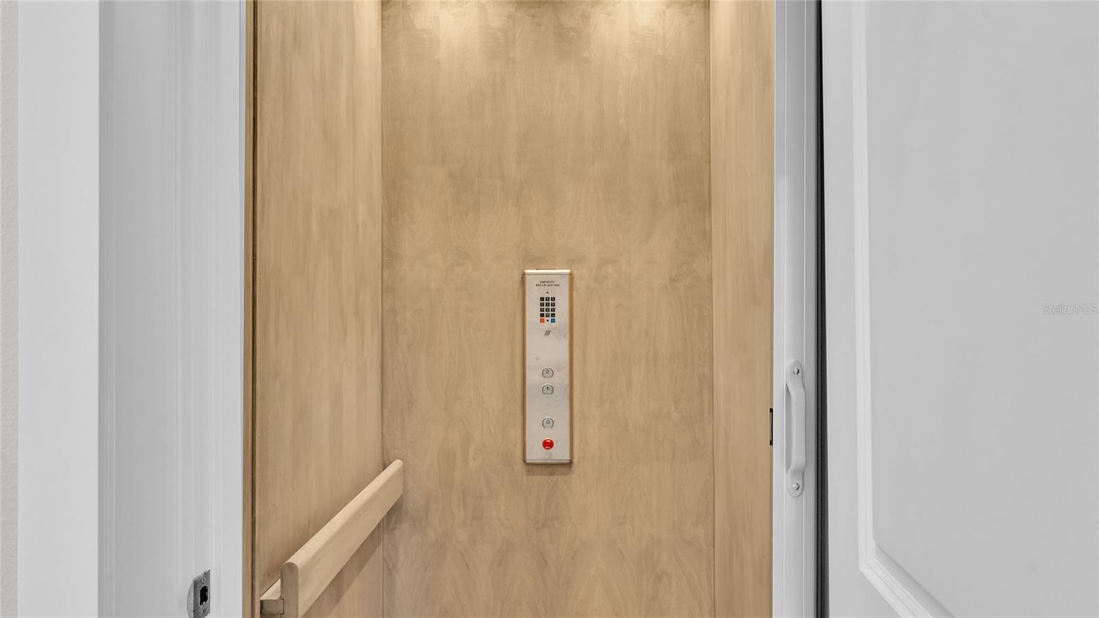 Image 50 of 100 For 635 Key Royale Drive