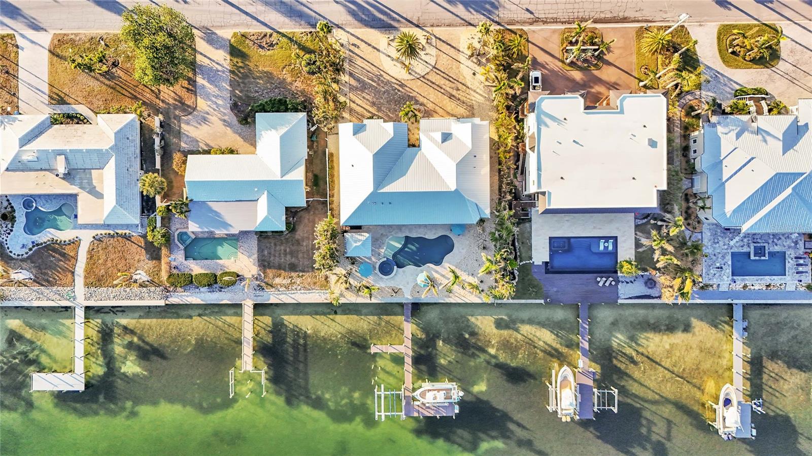 Image 8 of 100 For 635 Key Royale Drive