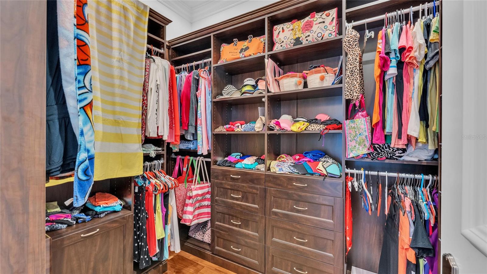 Image 94 of 100 For 635 Key Royale Drive