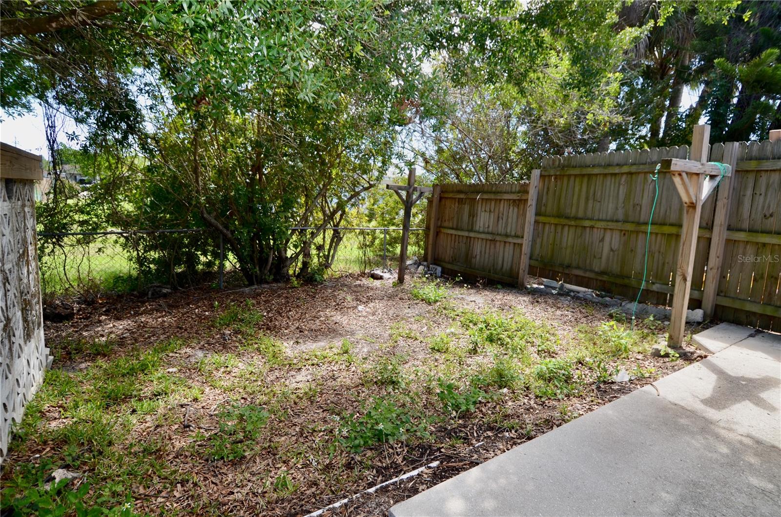 Image 17 of 20 For 411 San Miguel Avenue