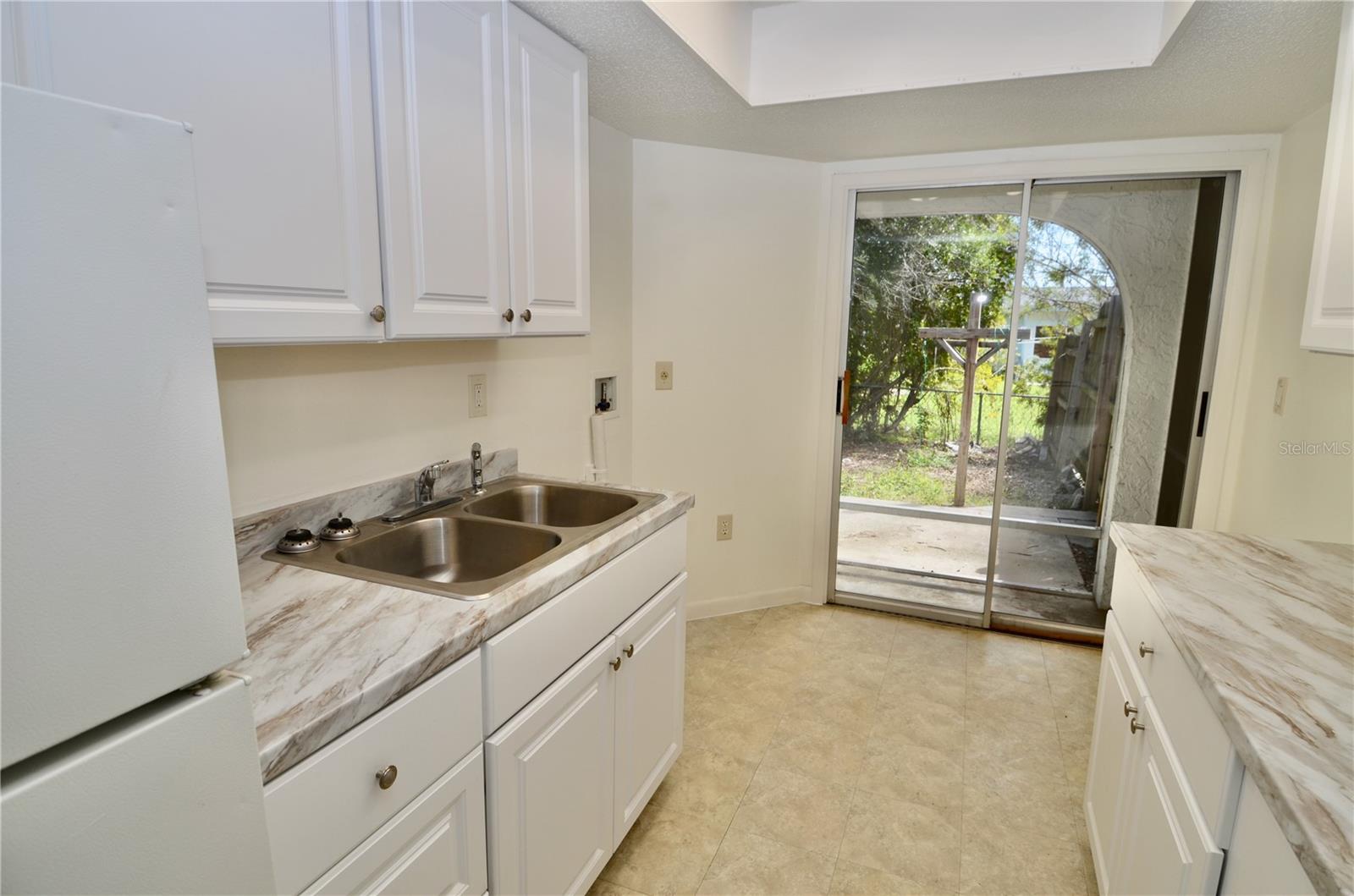 Image 6 of 20 For 411 San Miguel Avenue