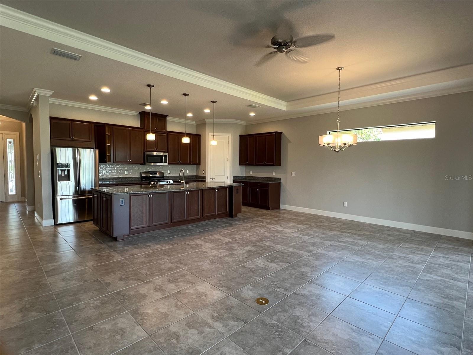 Image 6 of 48 For 5636 Cantucci Street