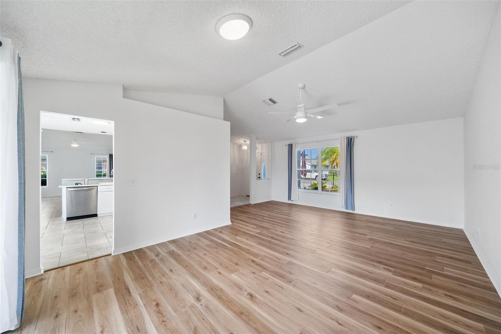 Image 18 of 47 For 5879 Tyler Road