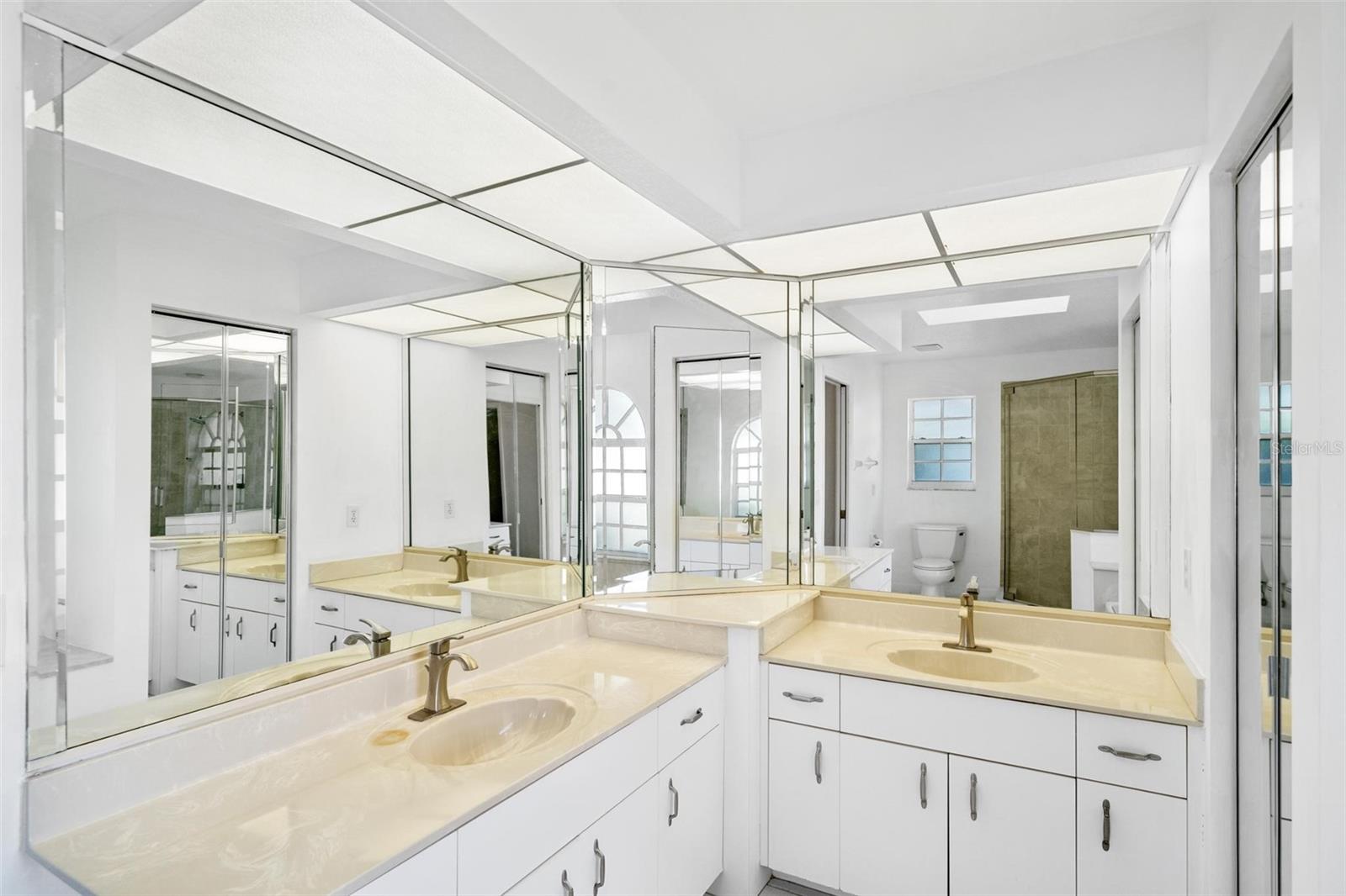 Image 34 of 47 For 5879 Tyler Road