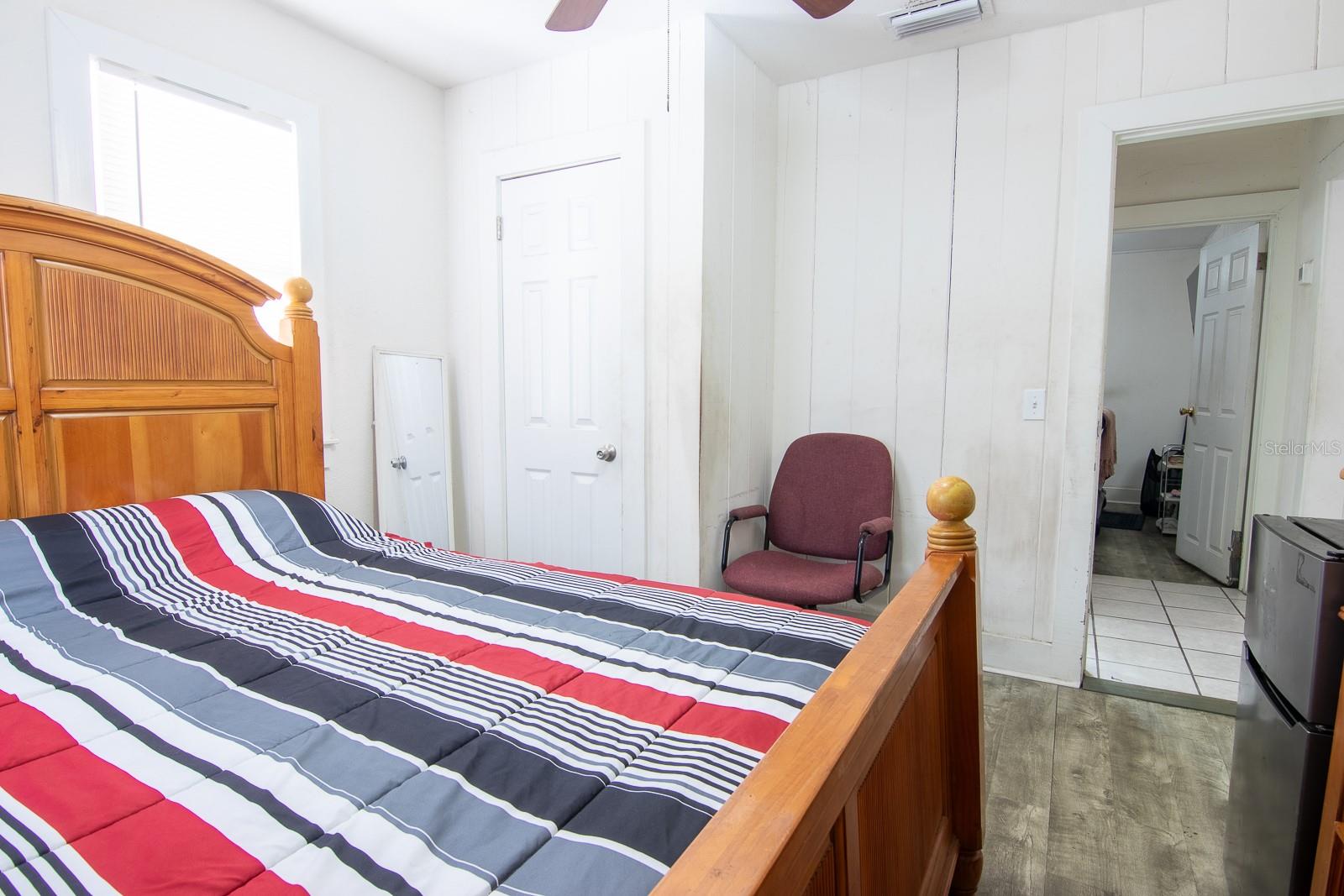 Image 10 of 38 For 620 East Avenue