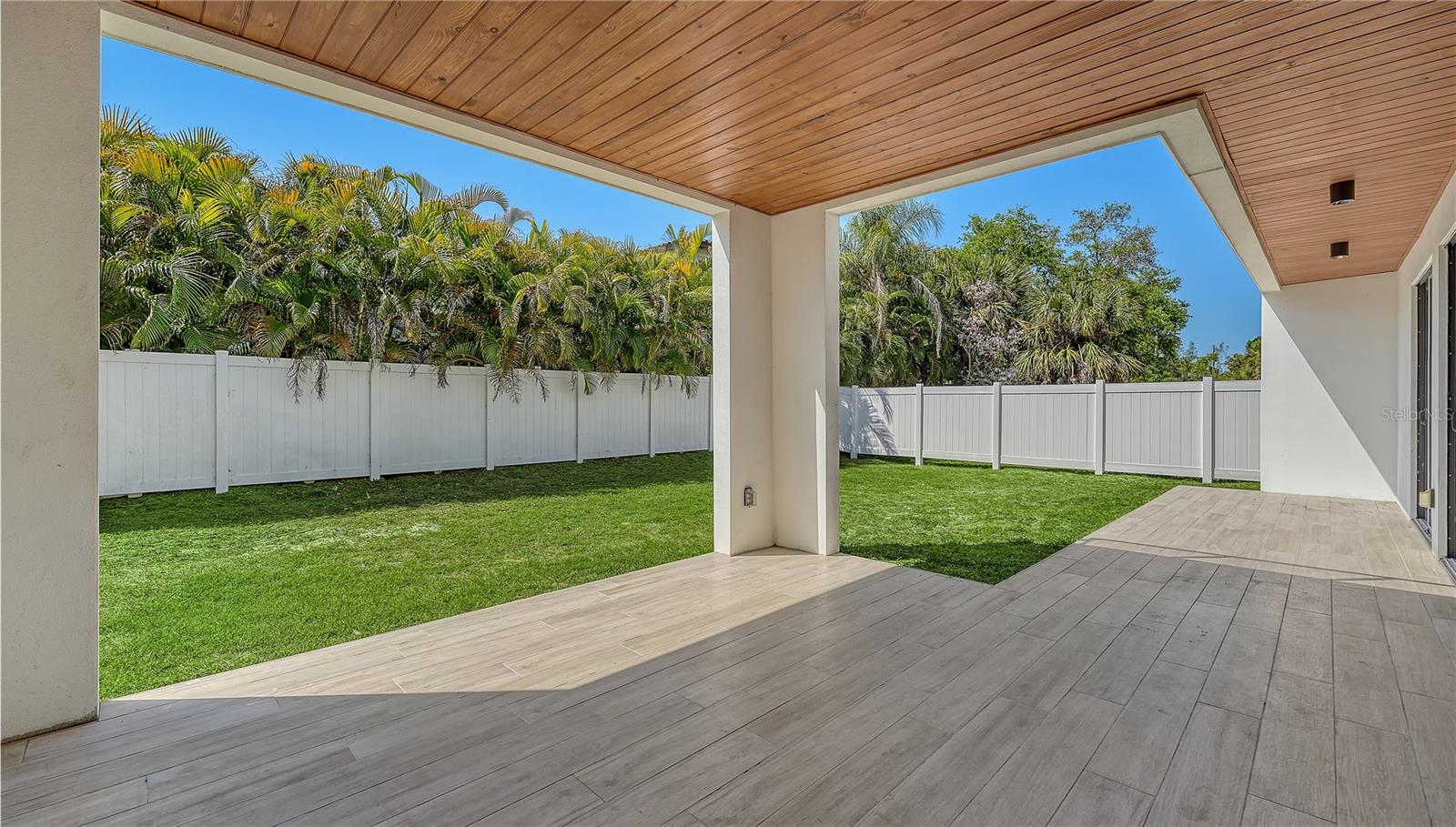 Image 10 of 66 For 1730 Wisconsin Lane