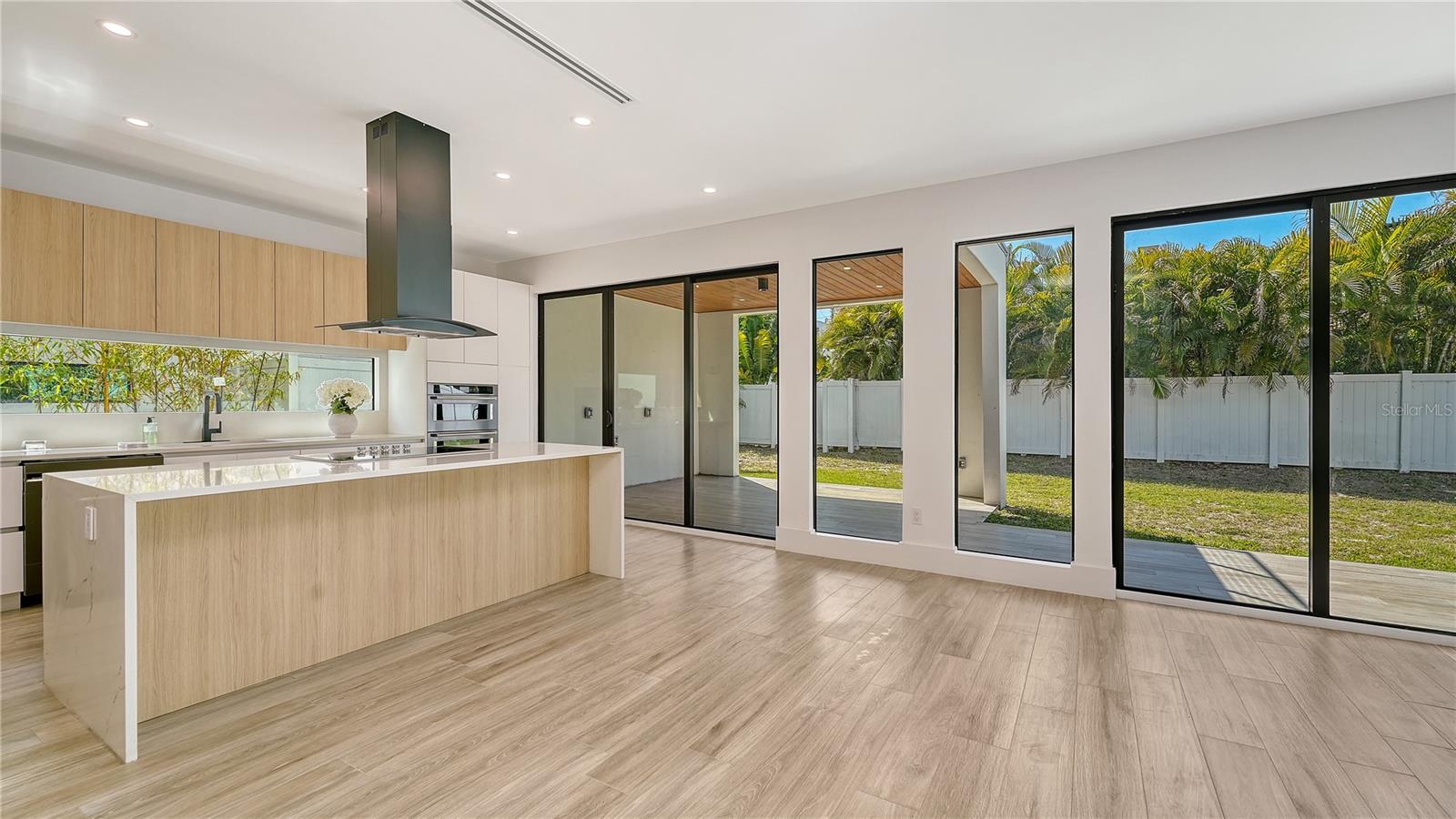 Image 9 of 66 For 1730 Wisconsin Lane