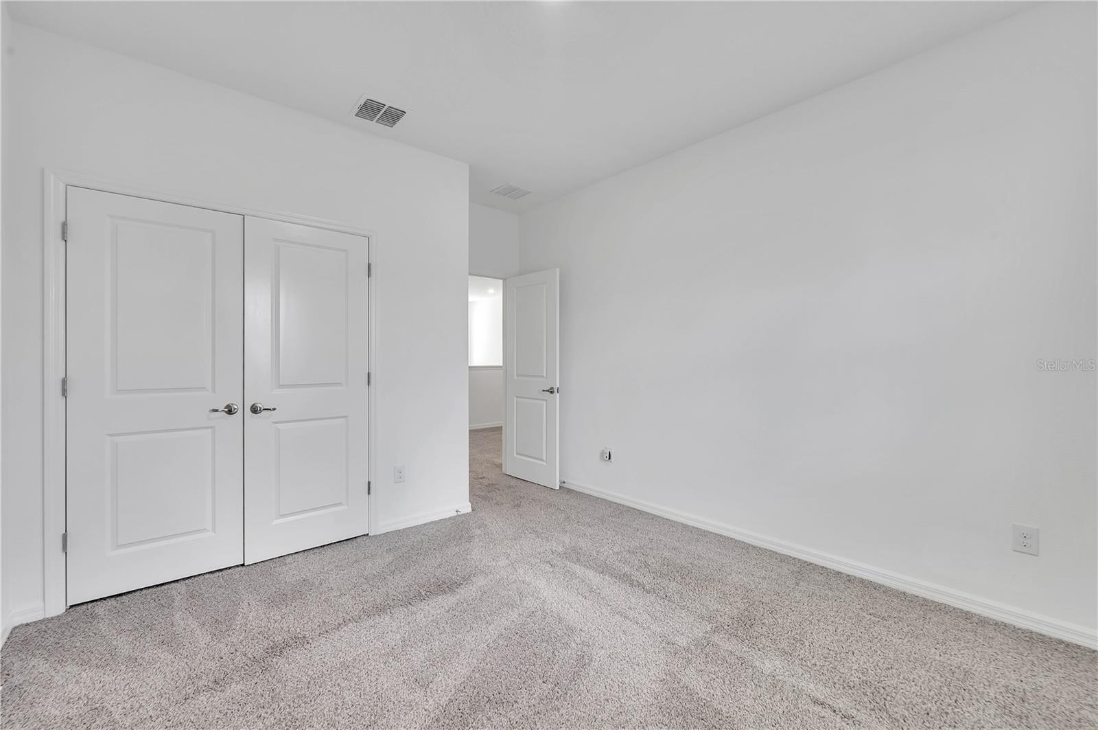 Image 23 of 31 For 11532 Woodleaf Drive